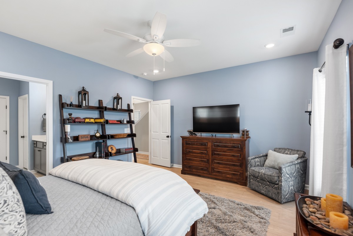 1068 Indigo Aly Property Photo 11