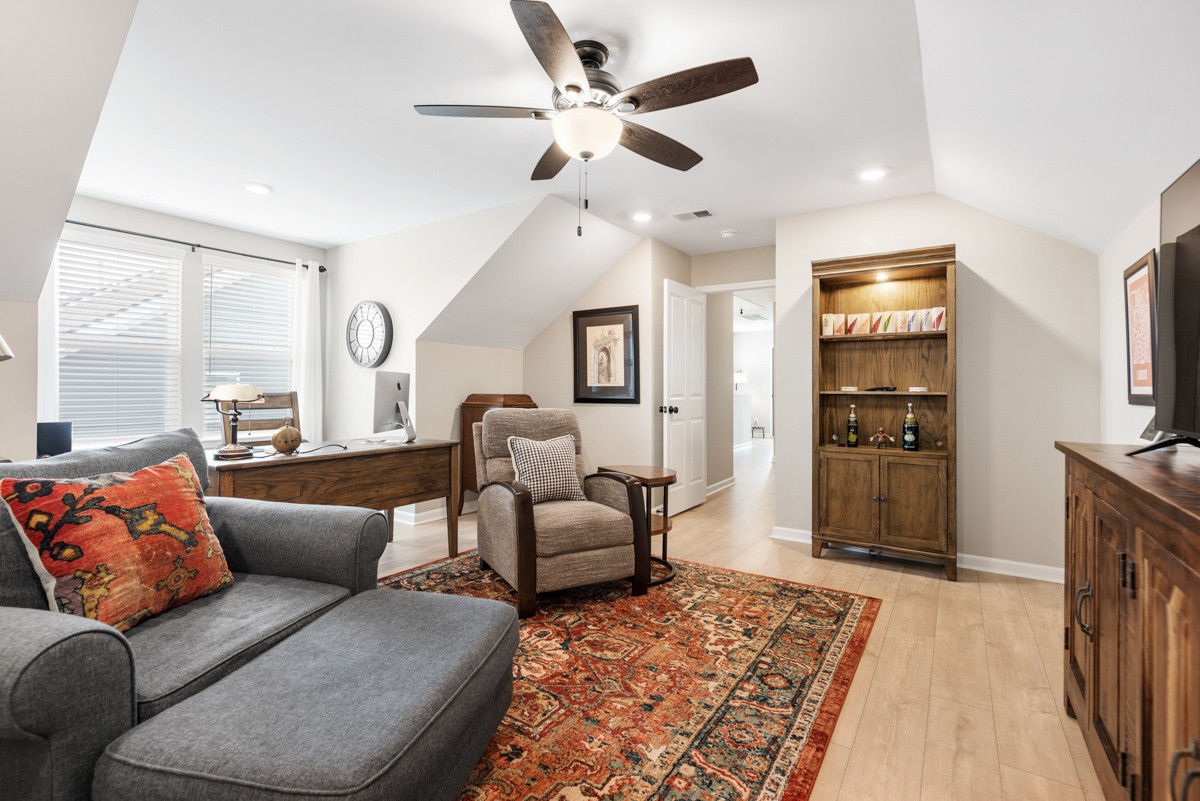1068 Indigo Aly Property Photo 21