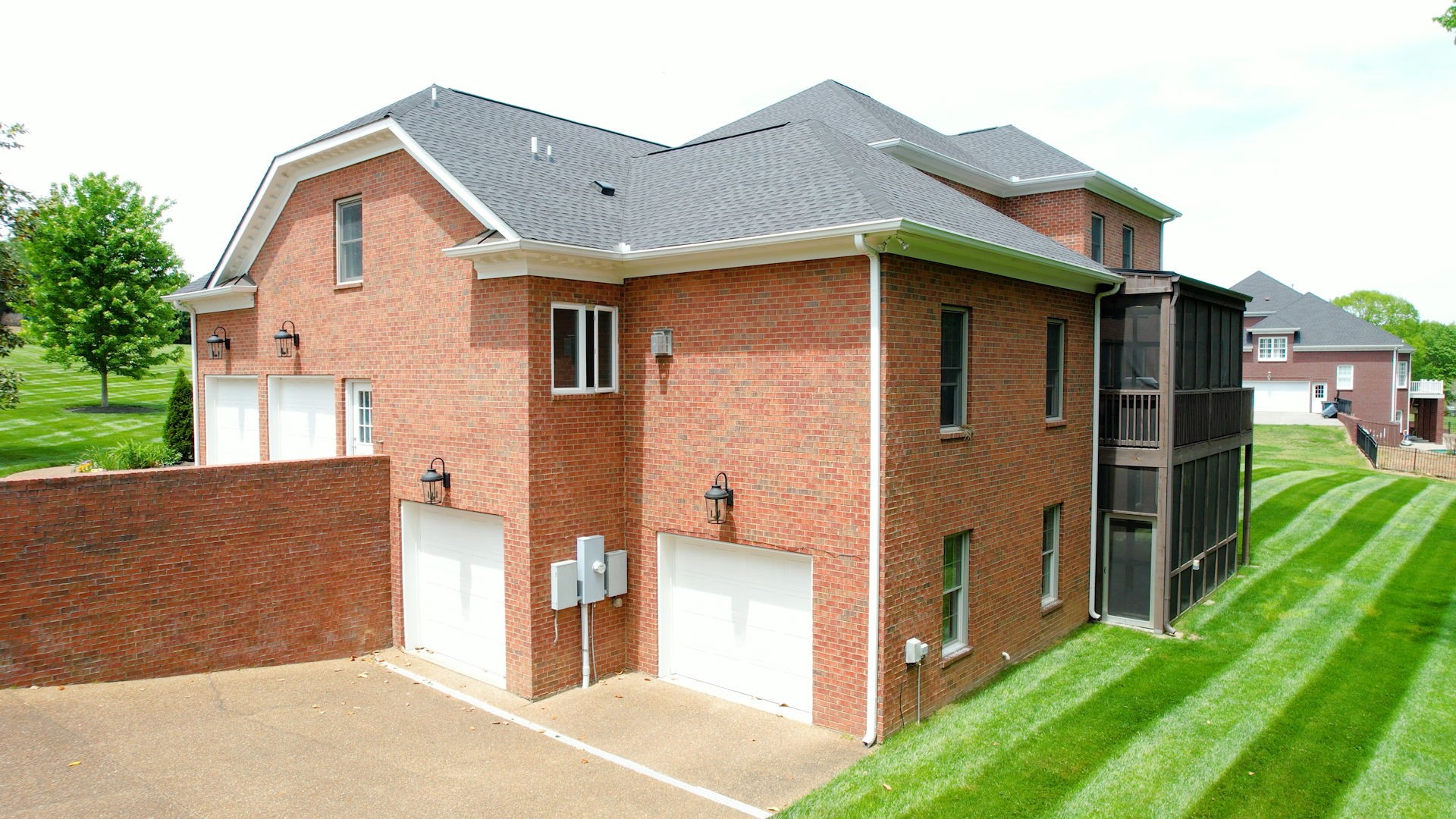 2145 Summer Hill Cir Property Photo 88