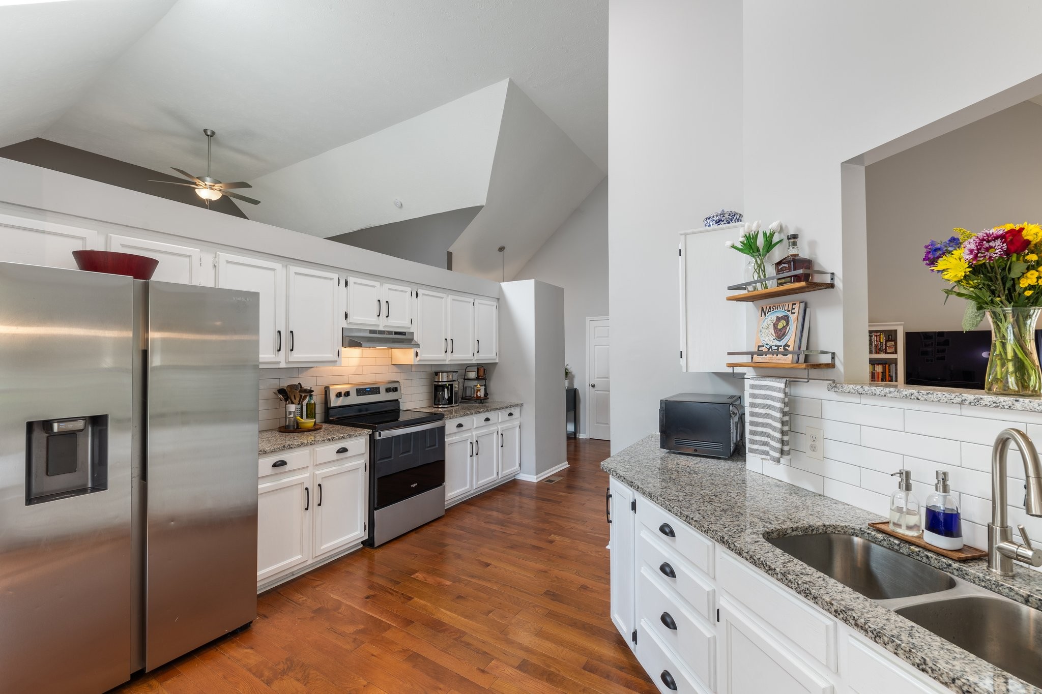 3445 Cobble St Property Photo 14