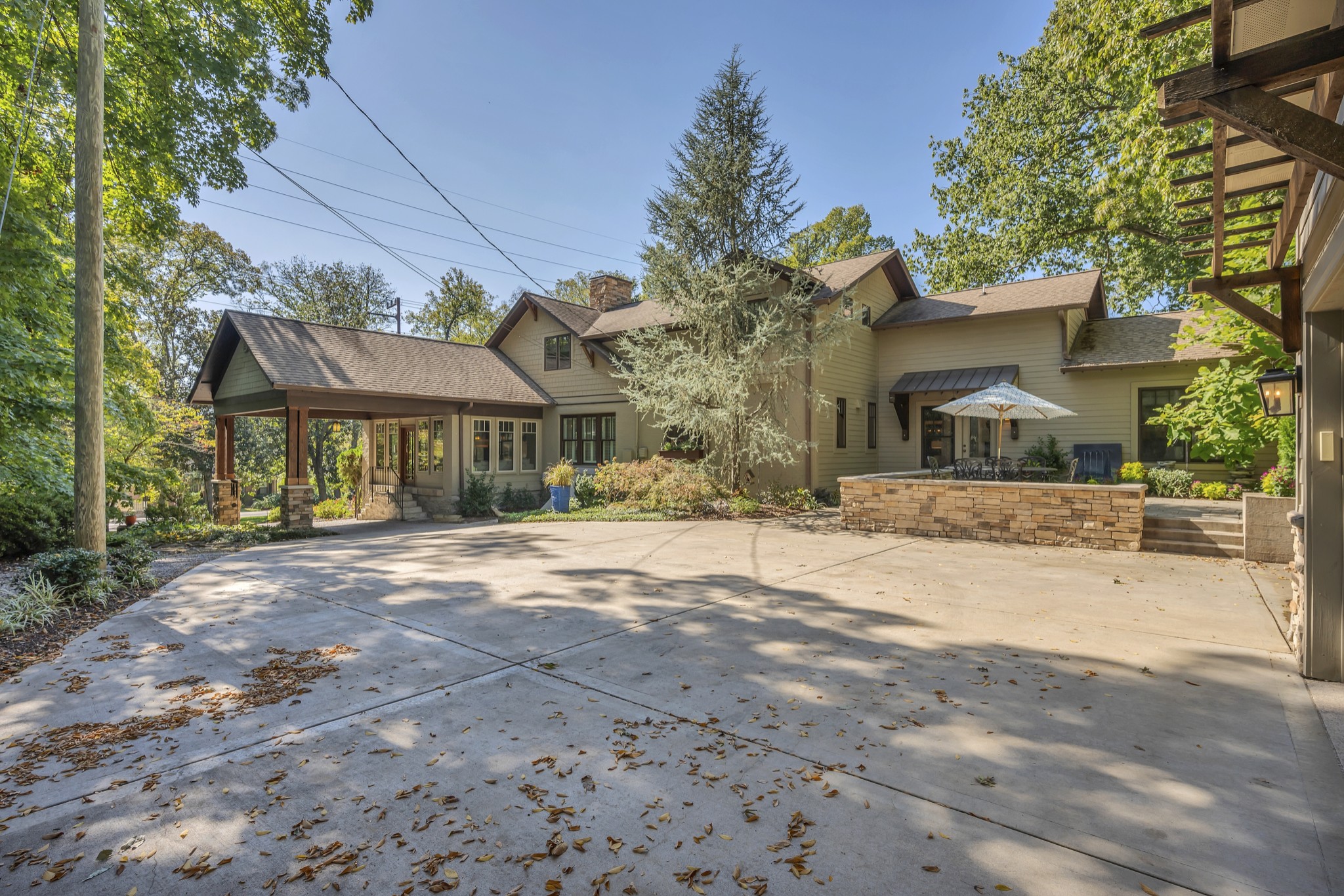 2210 Sharondale Dr Property Photo 42