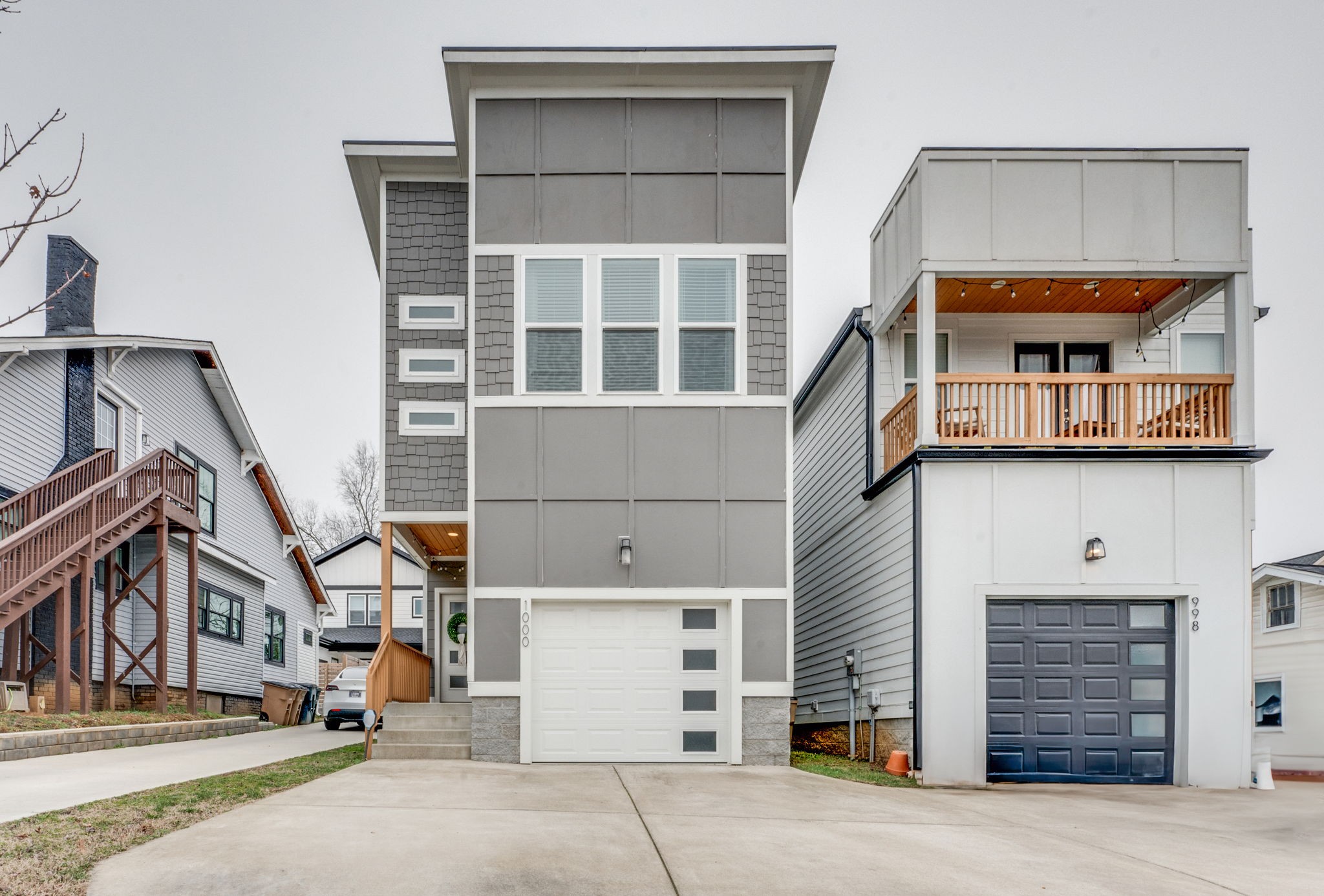 998 And 1000 Spain Avenue Townhomes Real Estate Listings Main Image