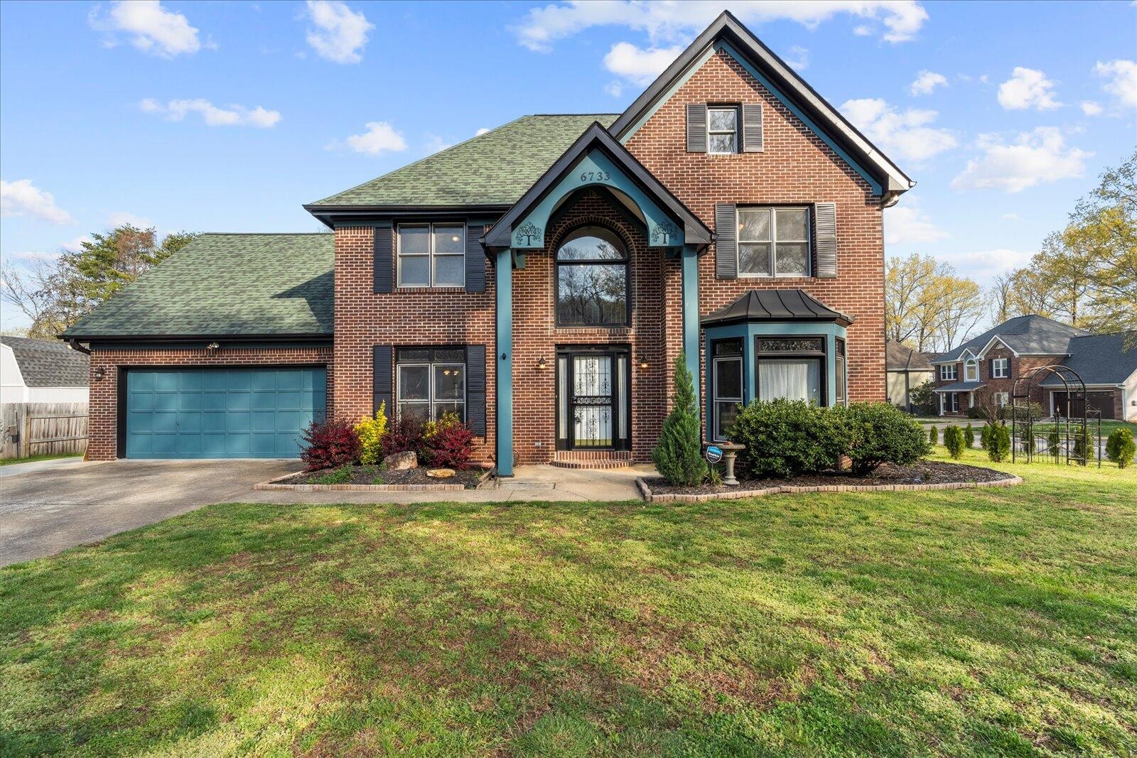 6733 W Point Drive