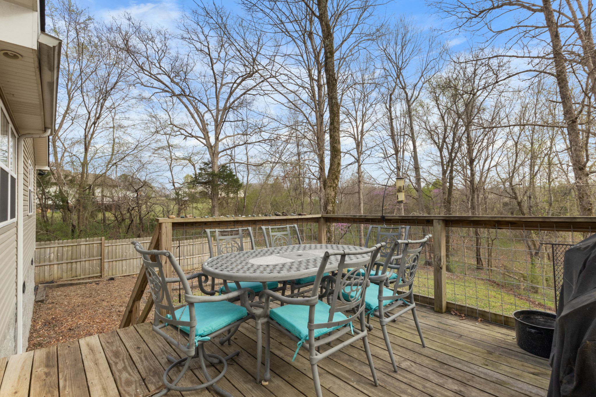 158 Fitzgerald Dr Property Photo 35