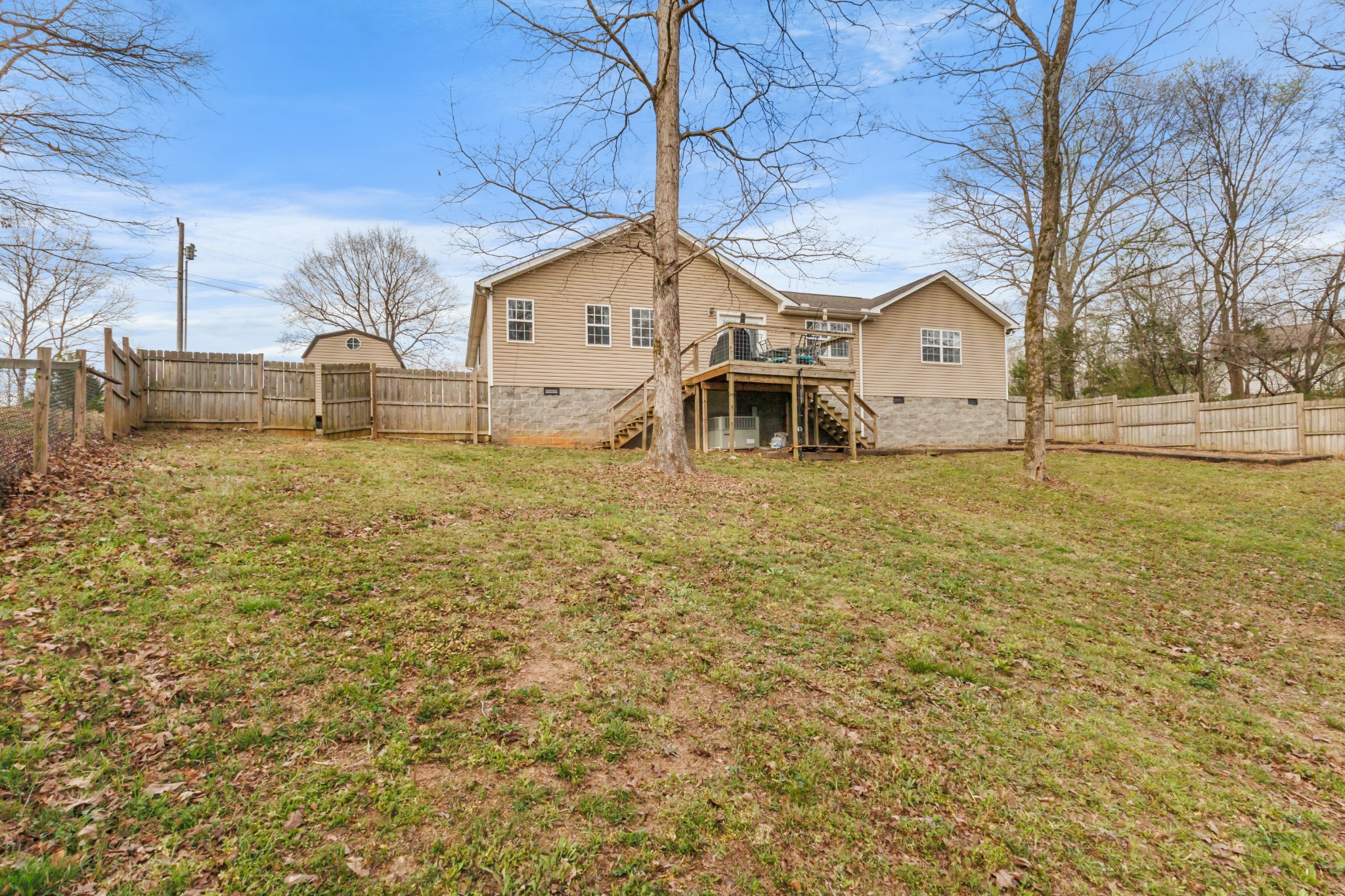 158 Fitzgerald Dr Property Photo 42