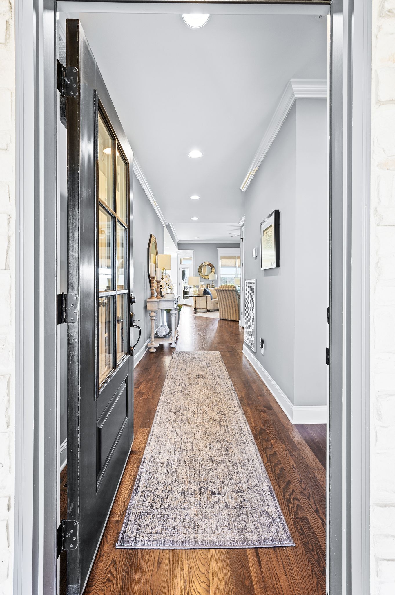 1027 Abbey Road Way Property Photo 8