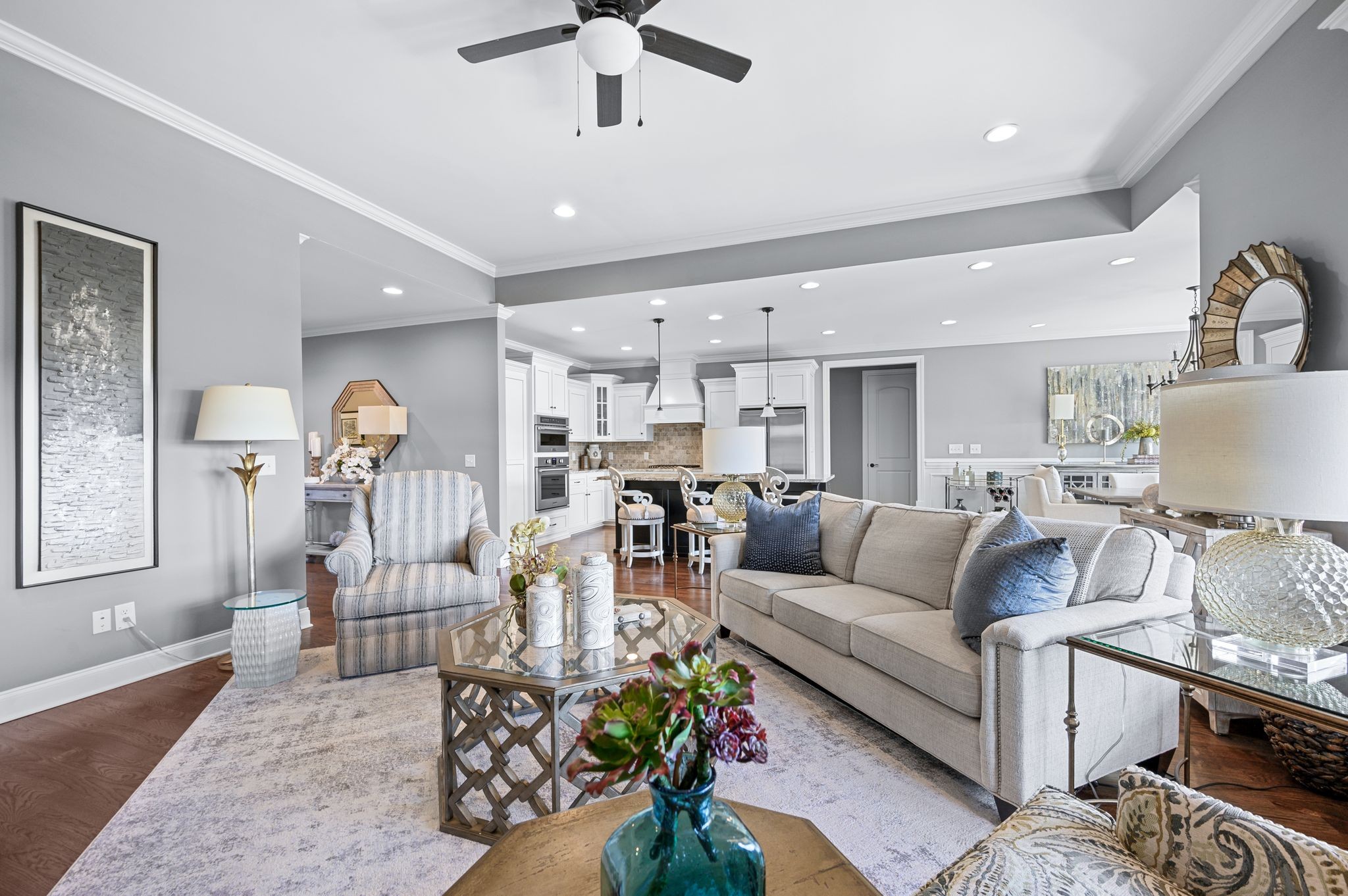 1027 Abbey Road Way Property Photo 14
