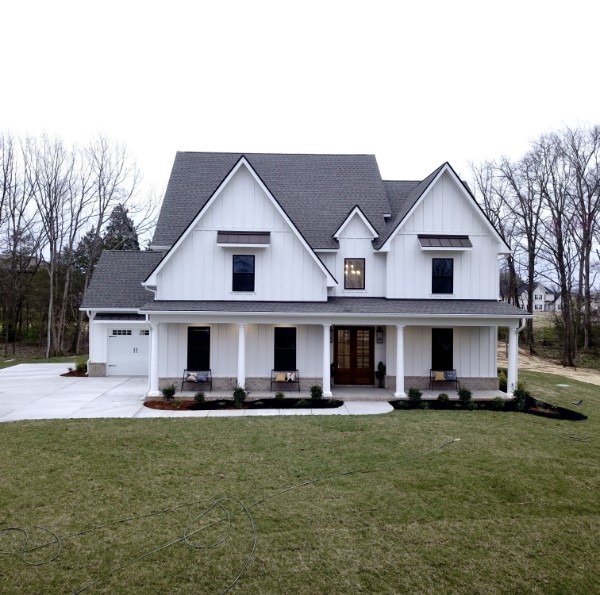 6930 Twelve Corners Road Property Photo