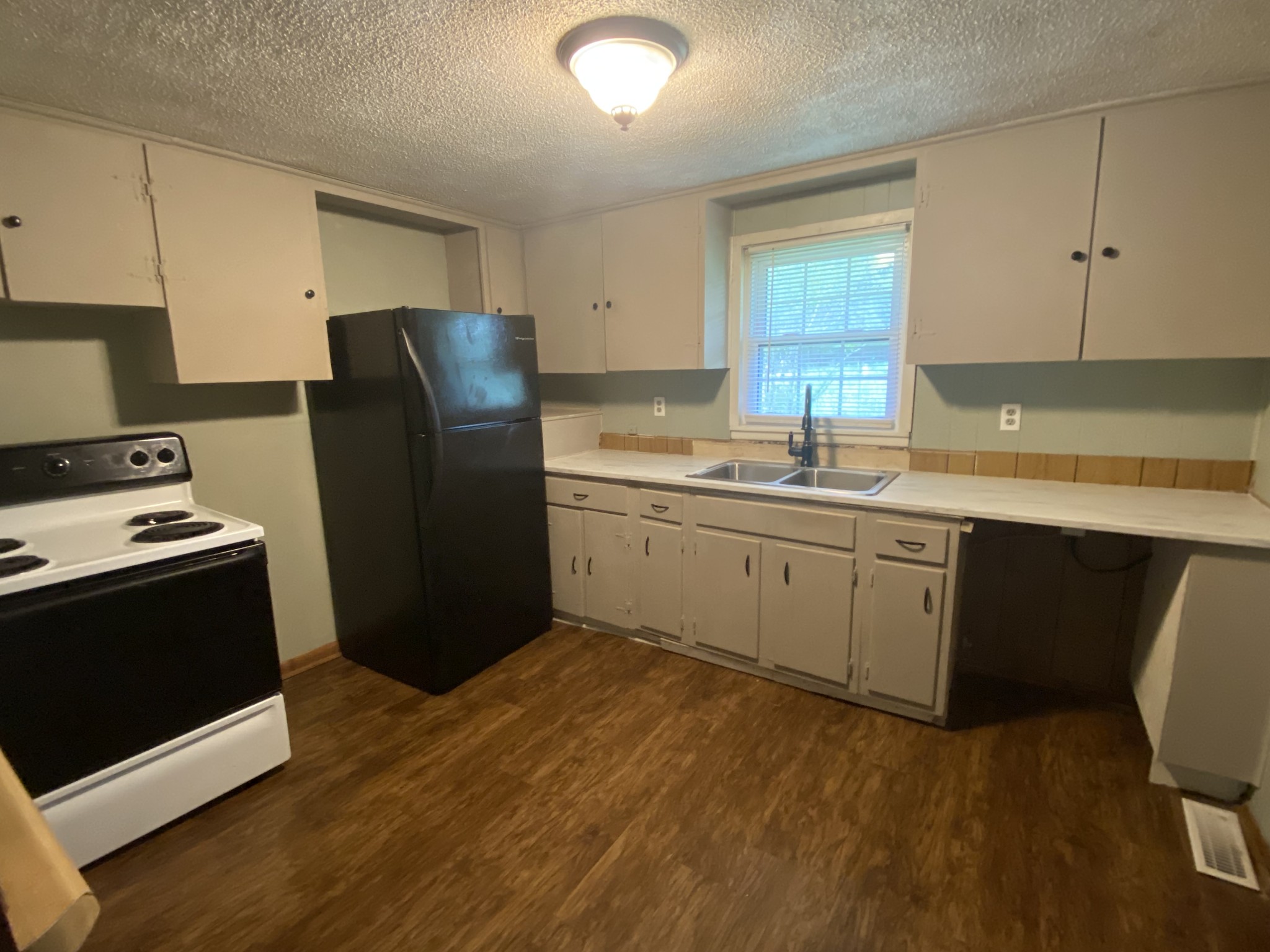 4029 Prospect Elkton Rd Property Photo 6