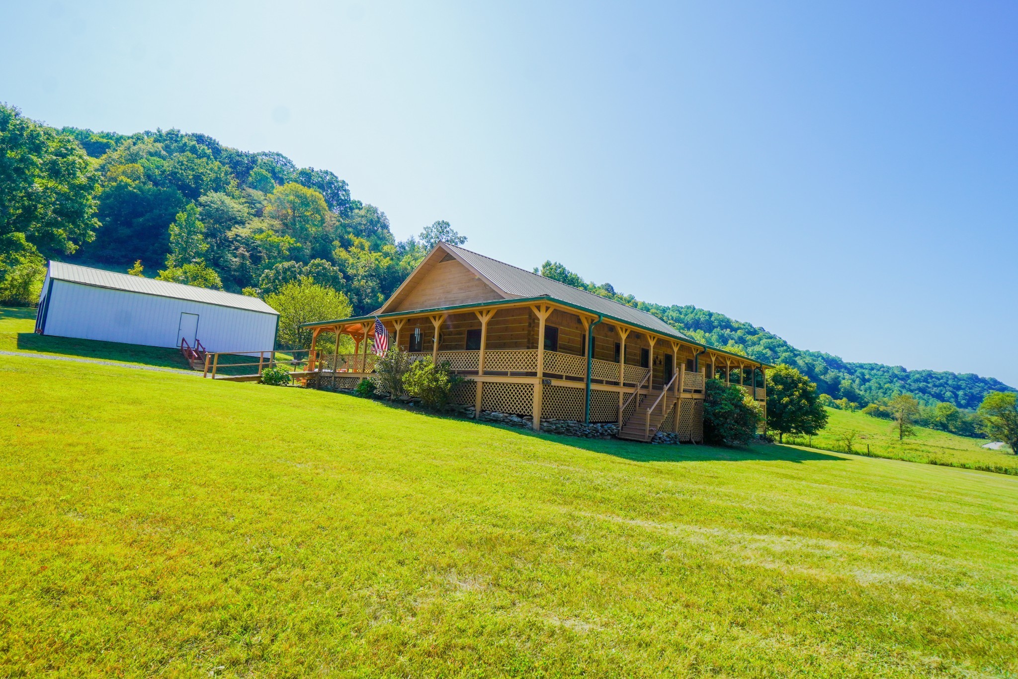 1675 Chigger Hollow Rd Property Photo