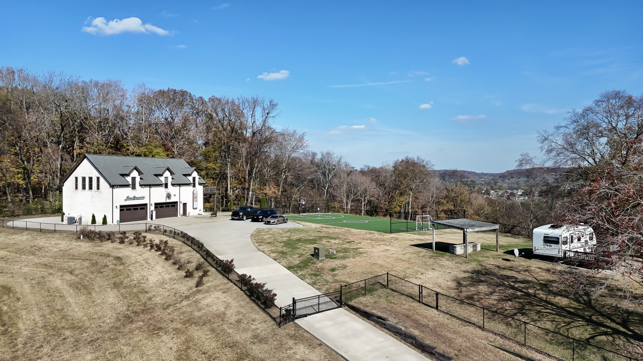 7990 Poplar Creek Rd Property Photo 9