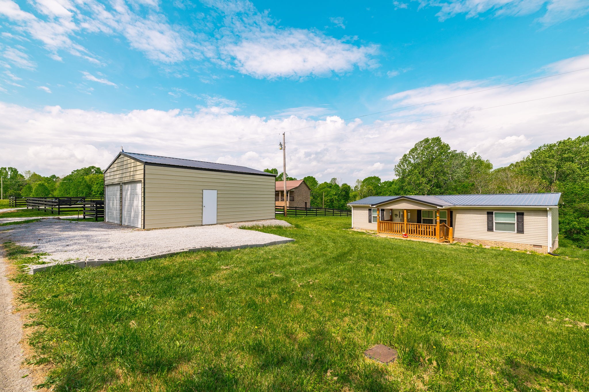 3273 Oak Knob Rd Property Photo