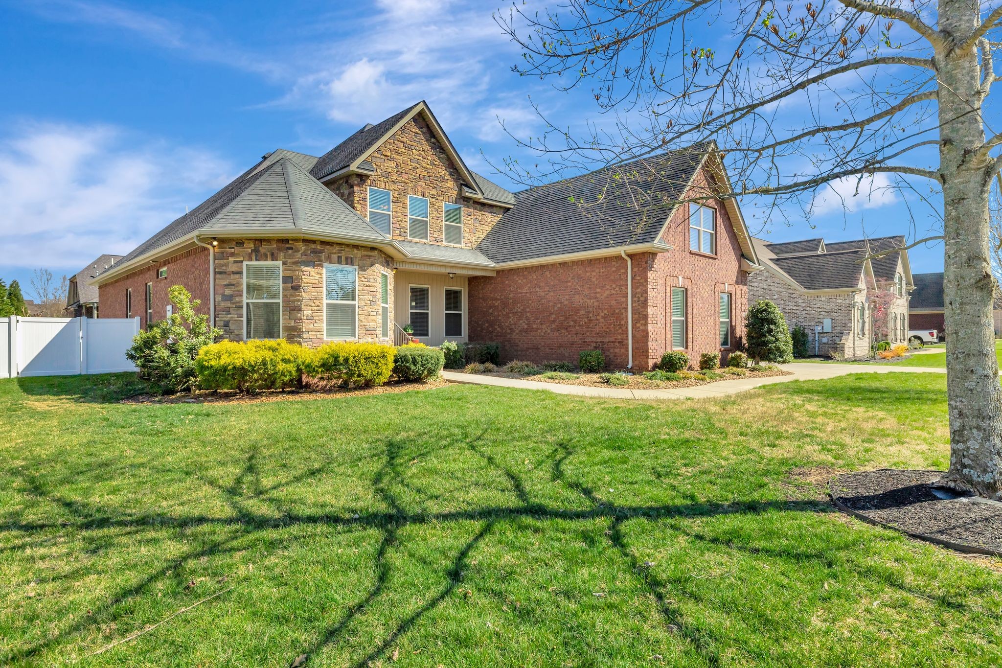 2726 Wynthrope Hall Dr Property Photo 1