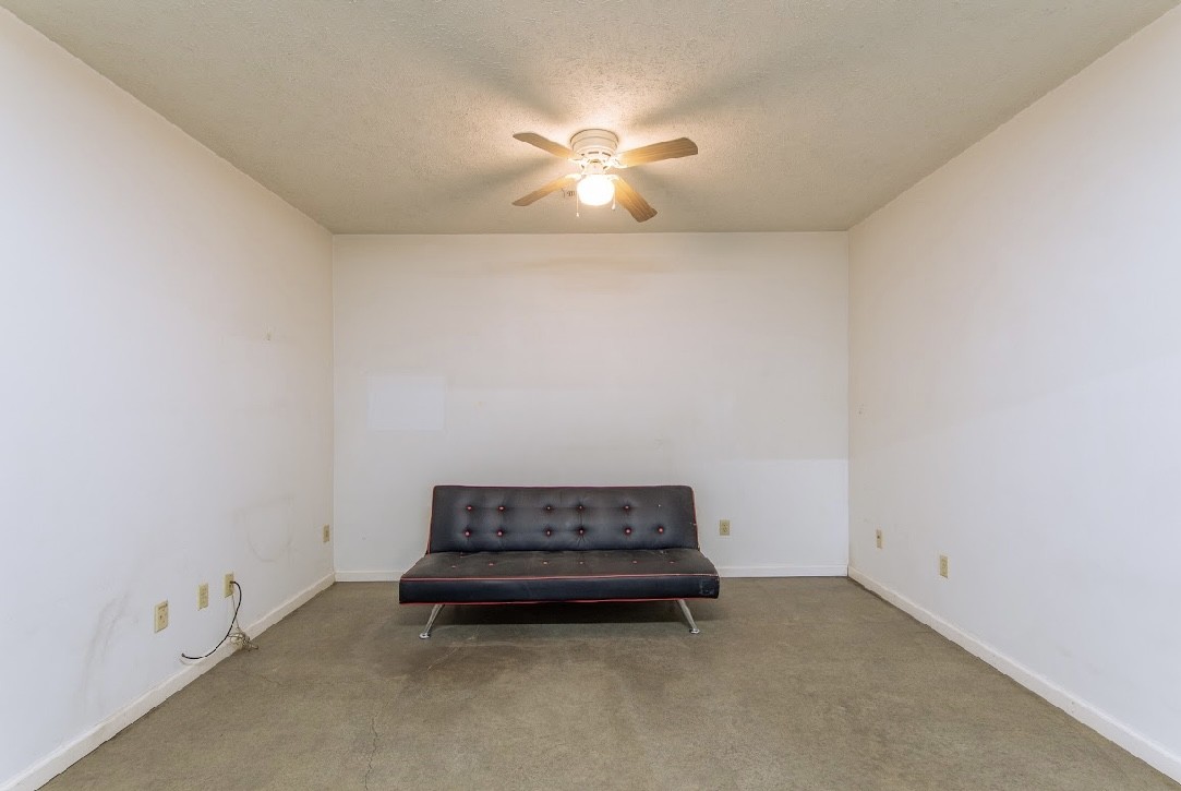 375 Talley St Property Photo 27