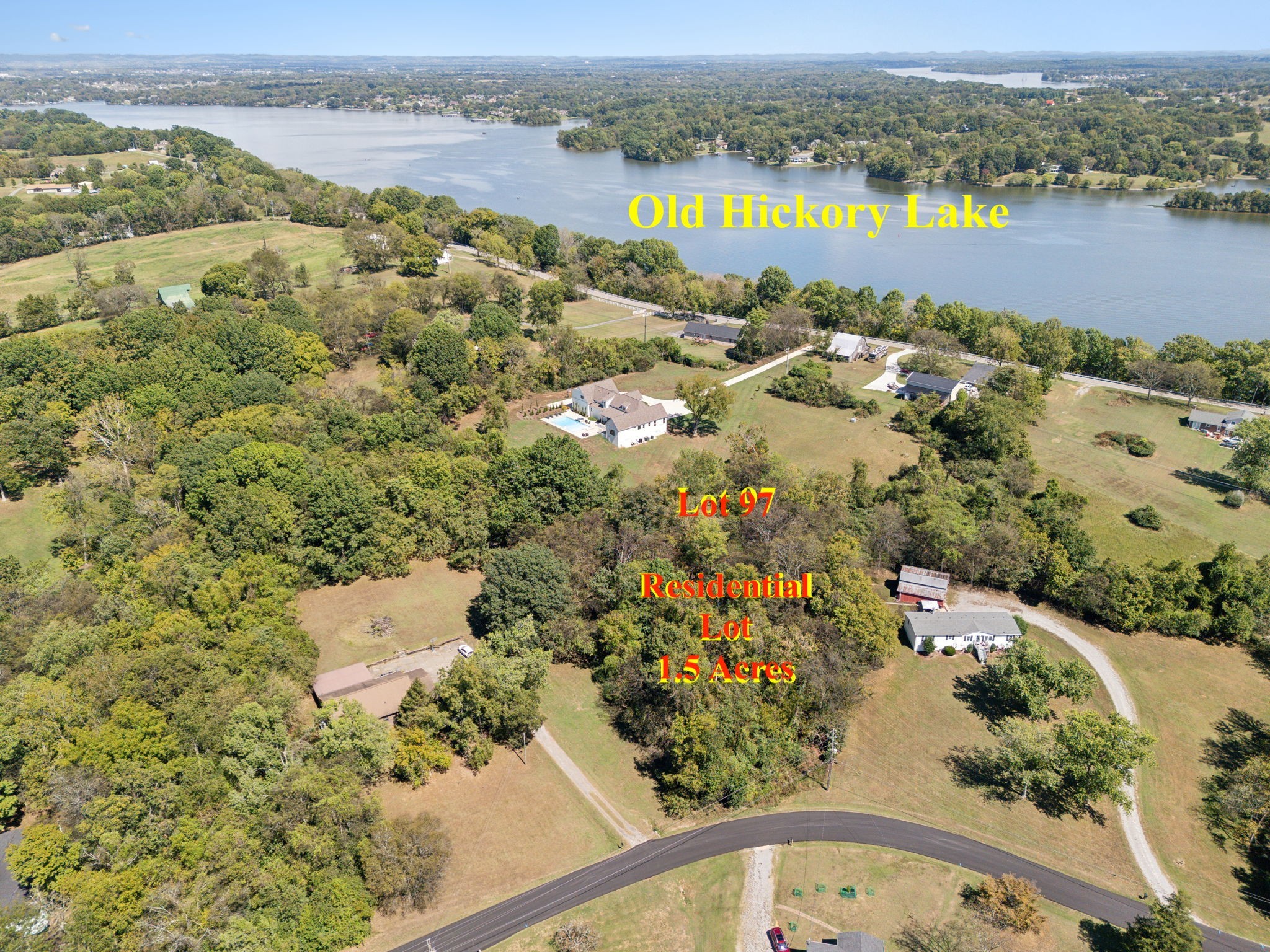 210 Crosswinds Dr Property Photo 4