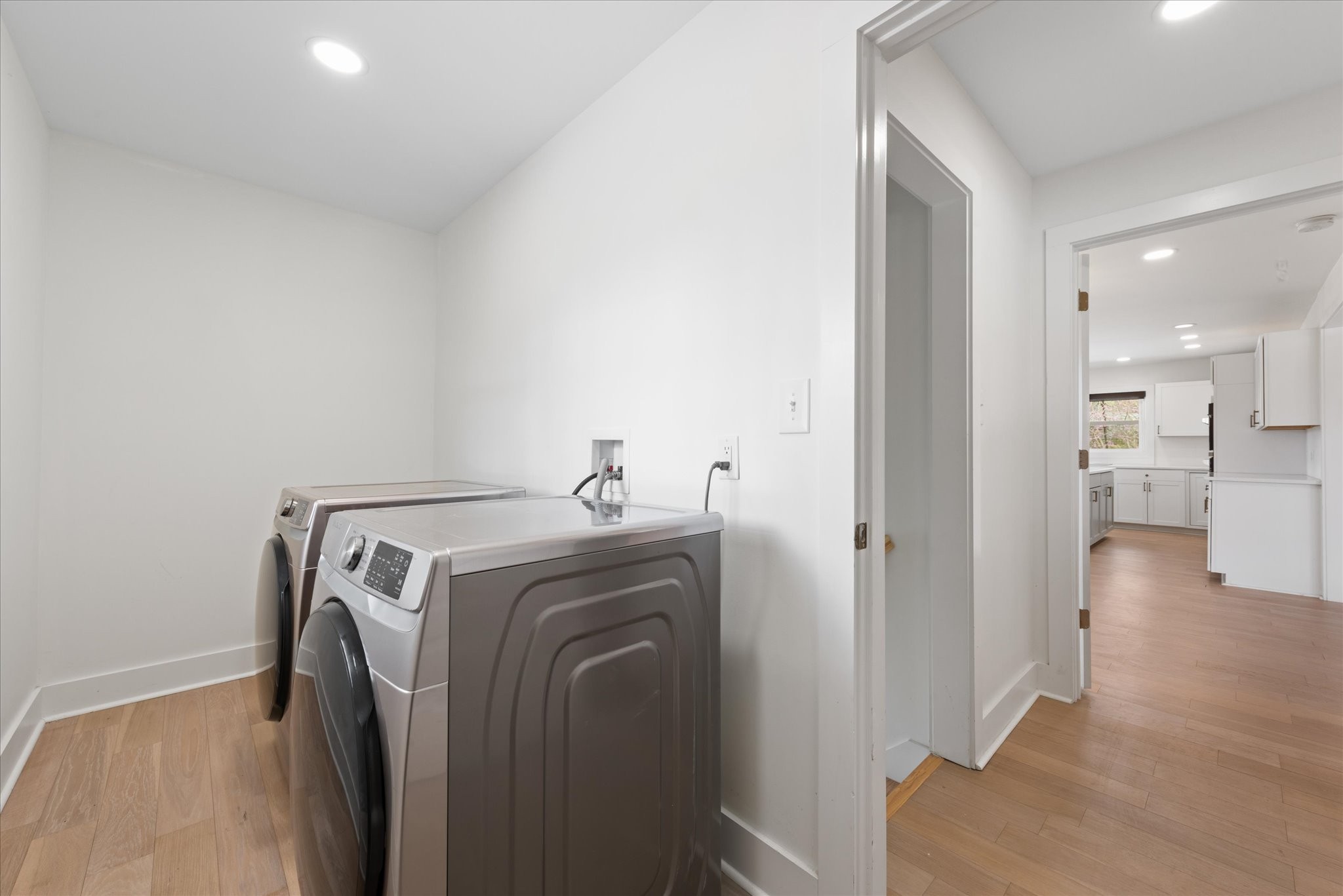 276 E Porters Bluff Rd, E Property Photo 19