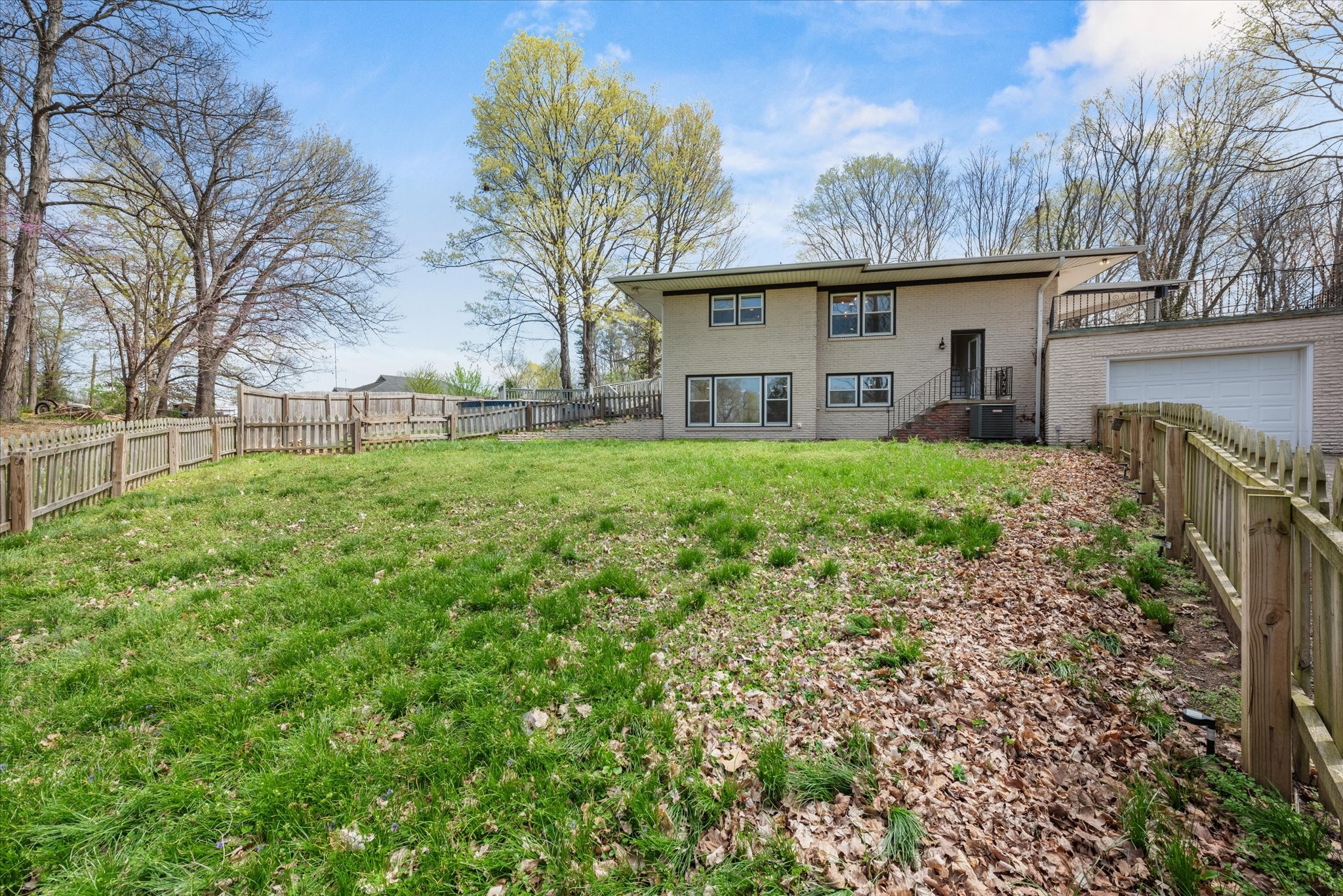 276 E Porters Bluff Rd, E Property Photo 28