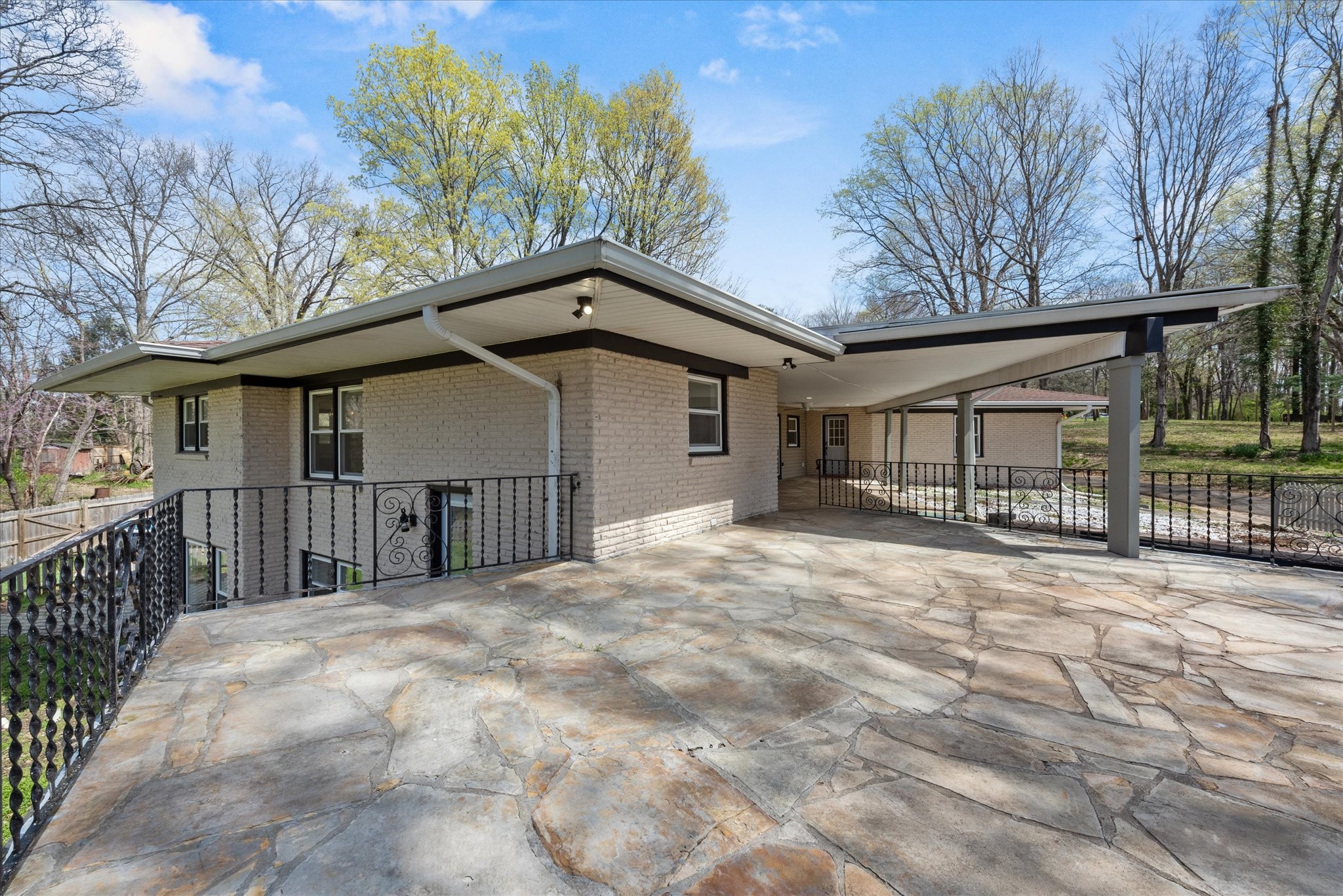 276 E Porters Bluff Rd, E Property Photo 37