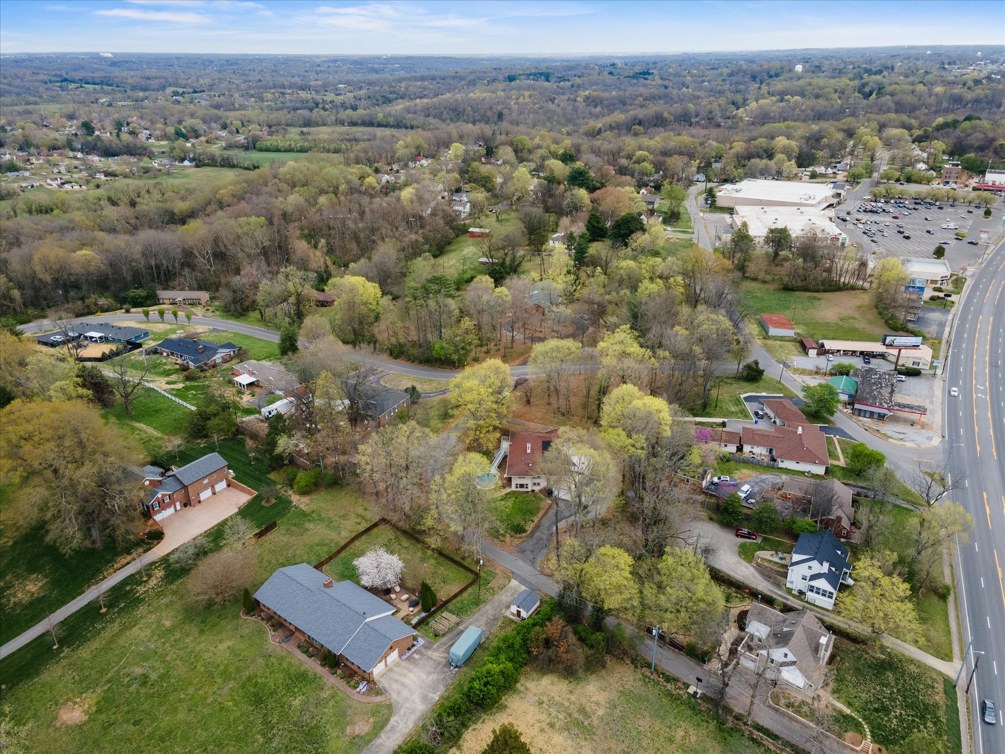 276 E Porters Bluff Rd, E Property Photo 42