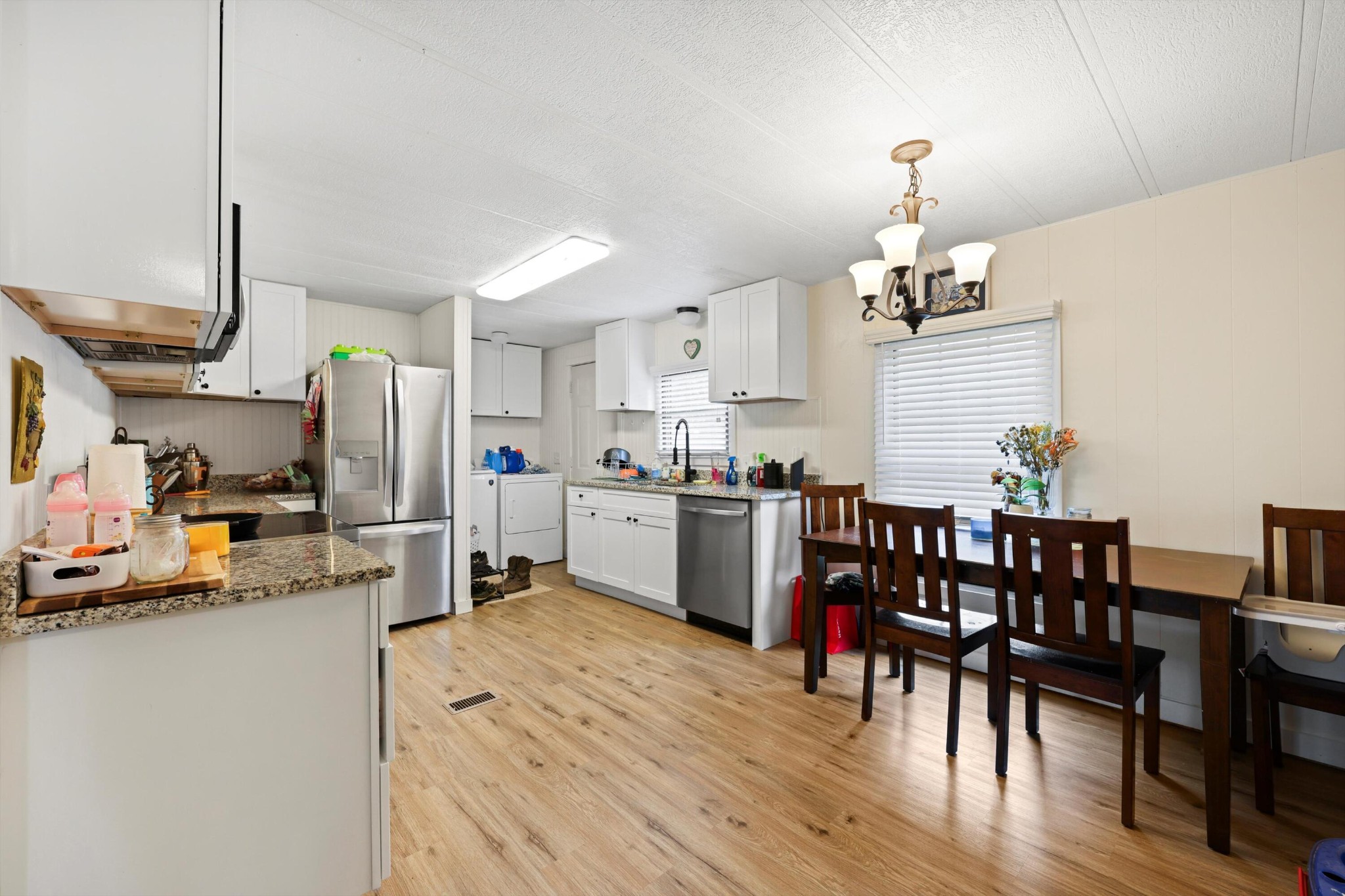 11061 Matthew Road Property Photo 6