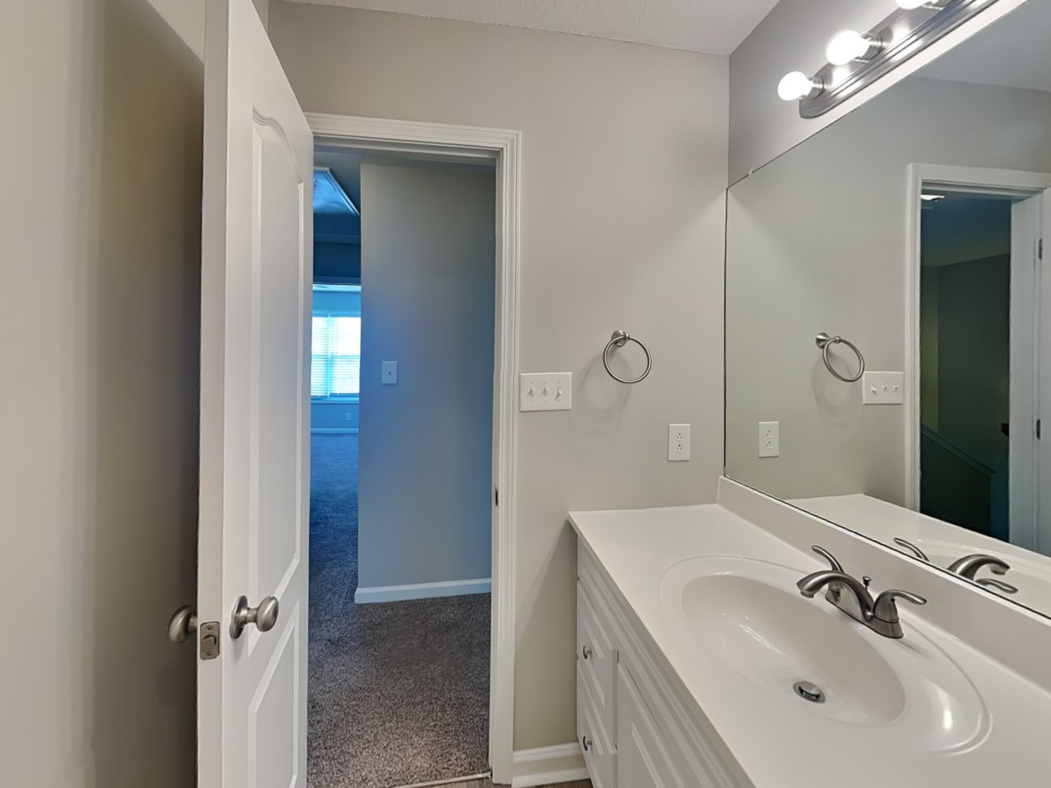 327 Mills Dr Property Photo 14