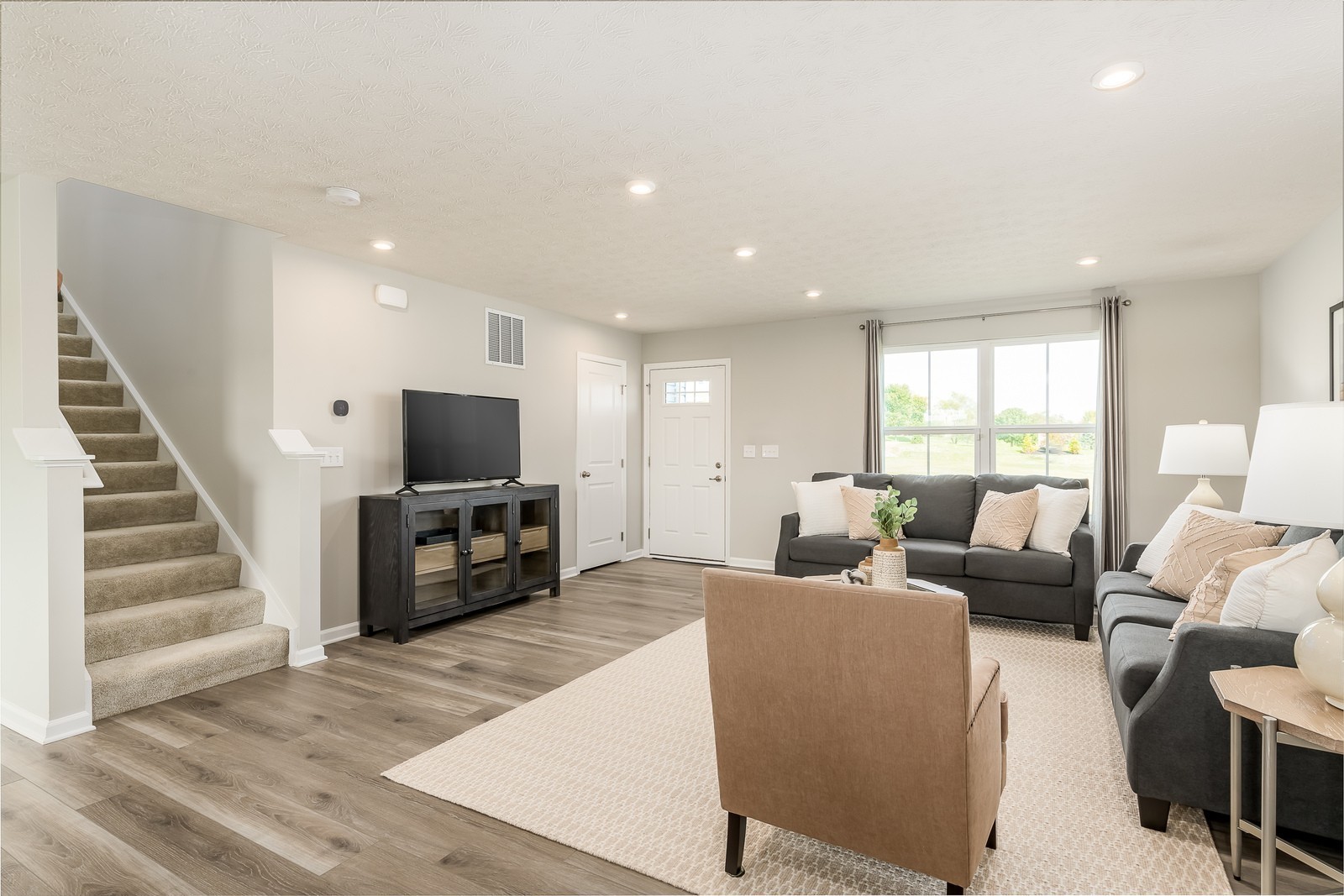 5068 Snow Owl Court Property Photo 7