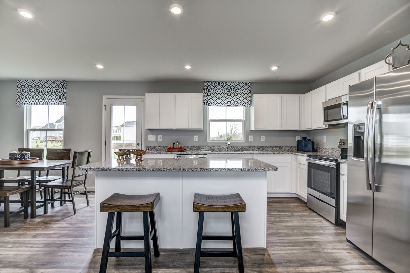 5033 Snow Owl Court Property Photo 4