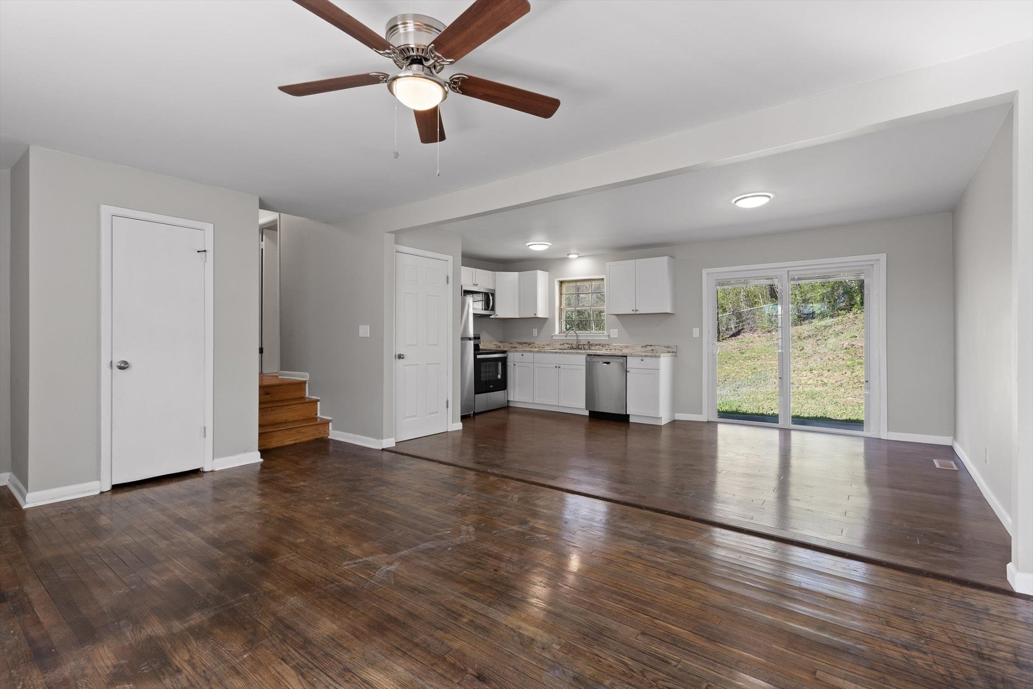 2320 Northbrier Ln Property Photo 13
