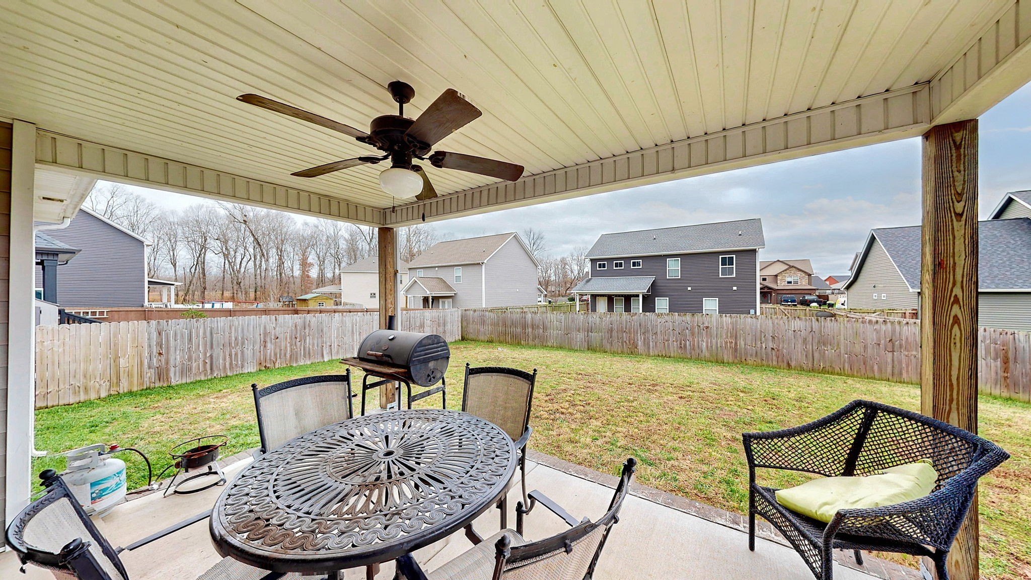 1208 Ewing Way Property Photo 21