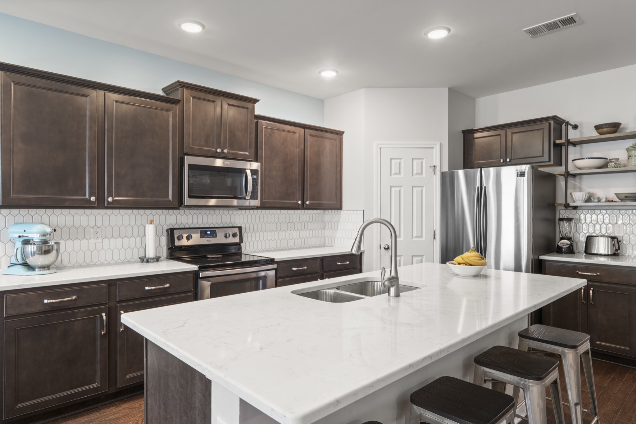 1424 Old Stone Rd, Nw Property Photo 4