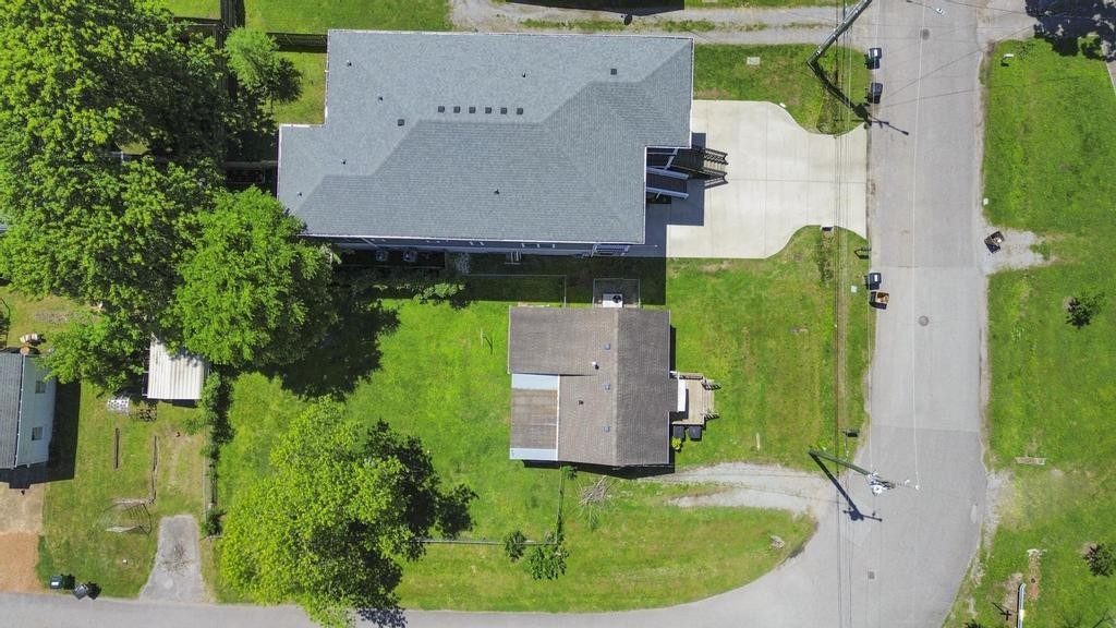5501 Winn Ave Property Photo 5