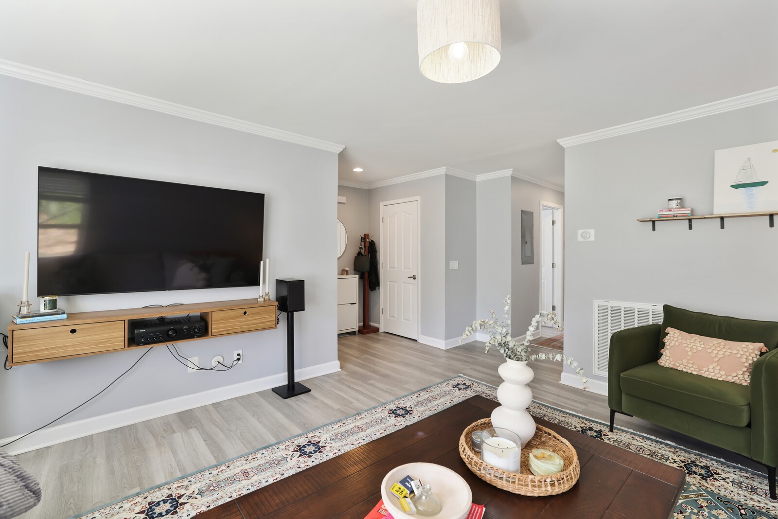 1400 Walsh St Property Photo 12