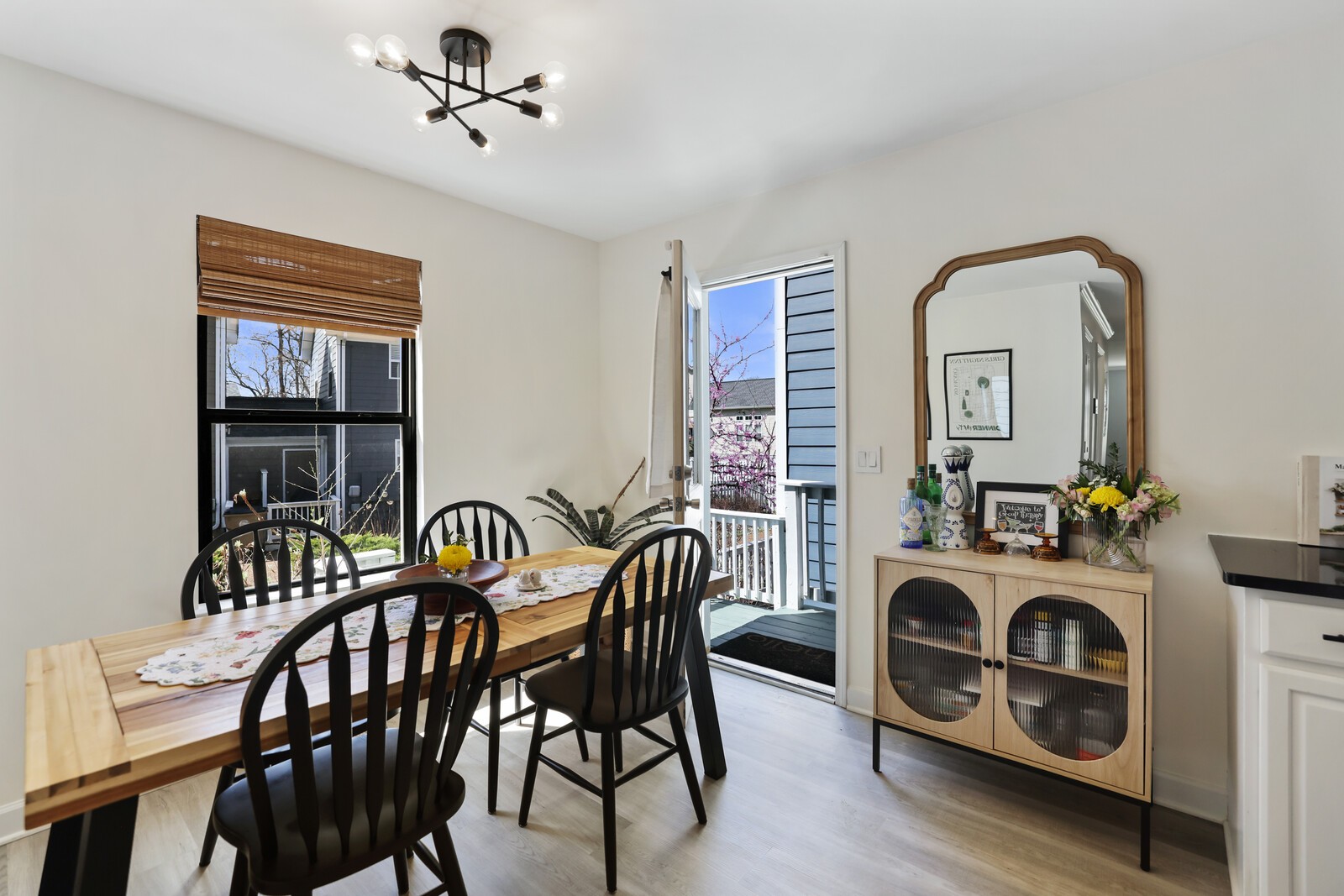 1400 Walsh St Property Photo 47