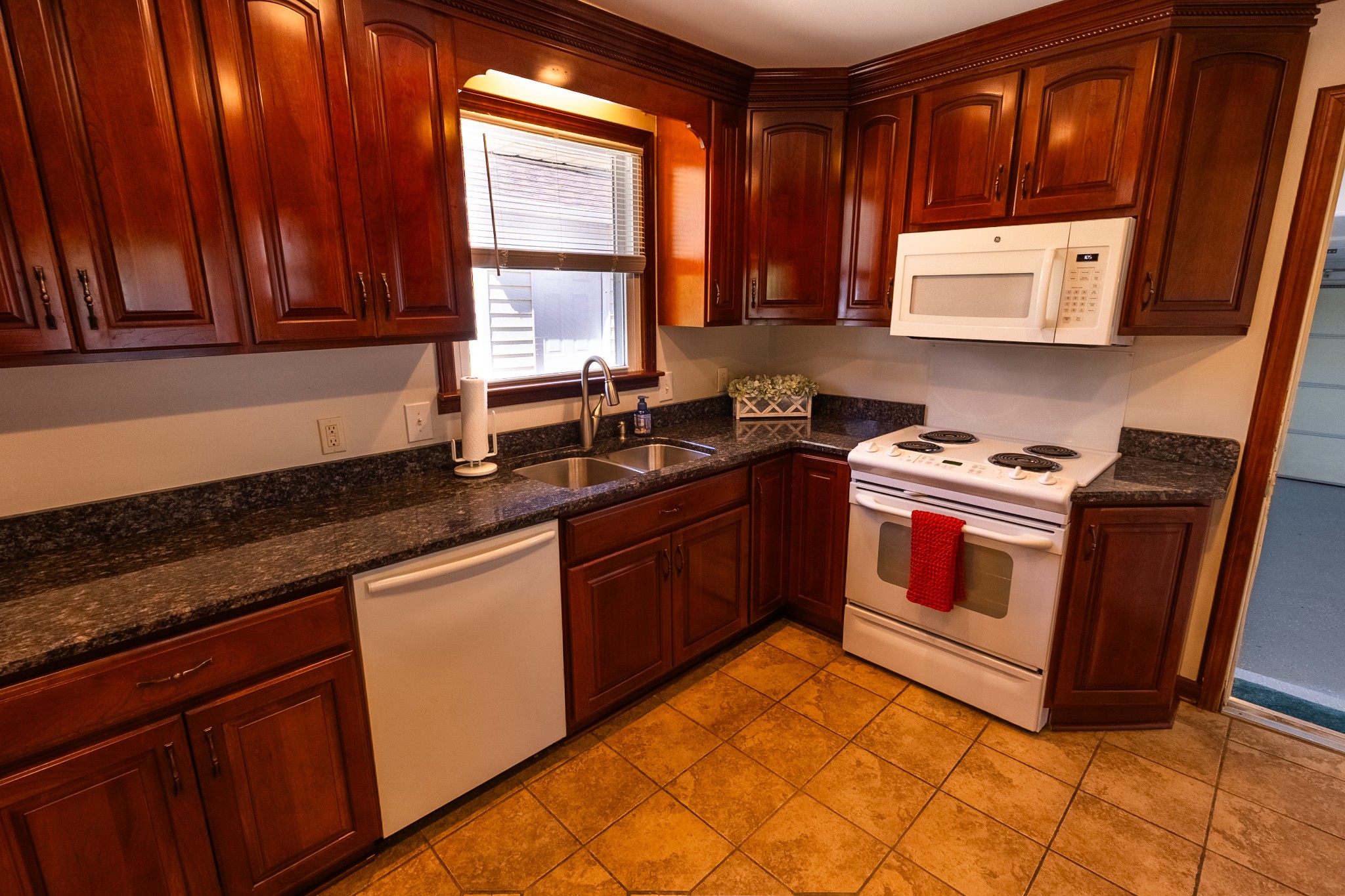 251 Sailboat Dr Property Photo 13