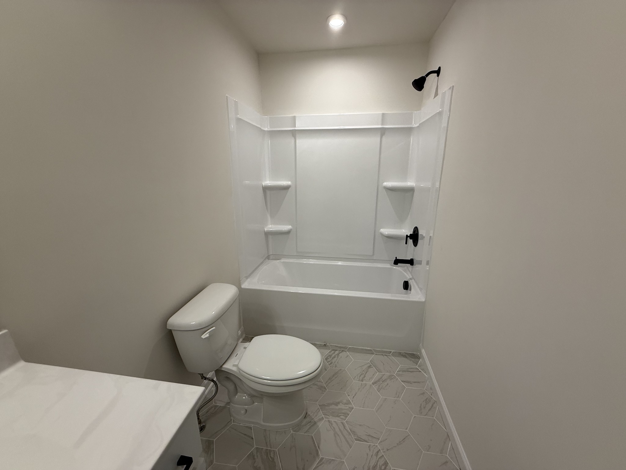 1216 Wallace Way Property Photo 14