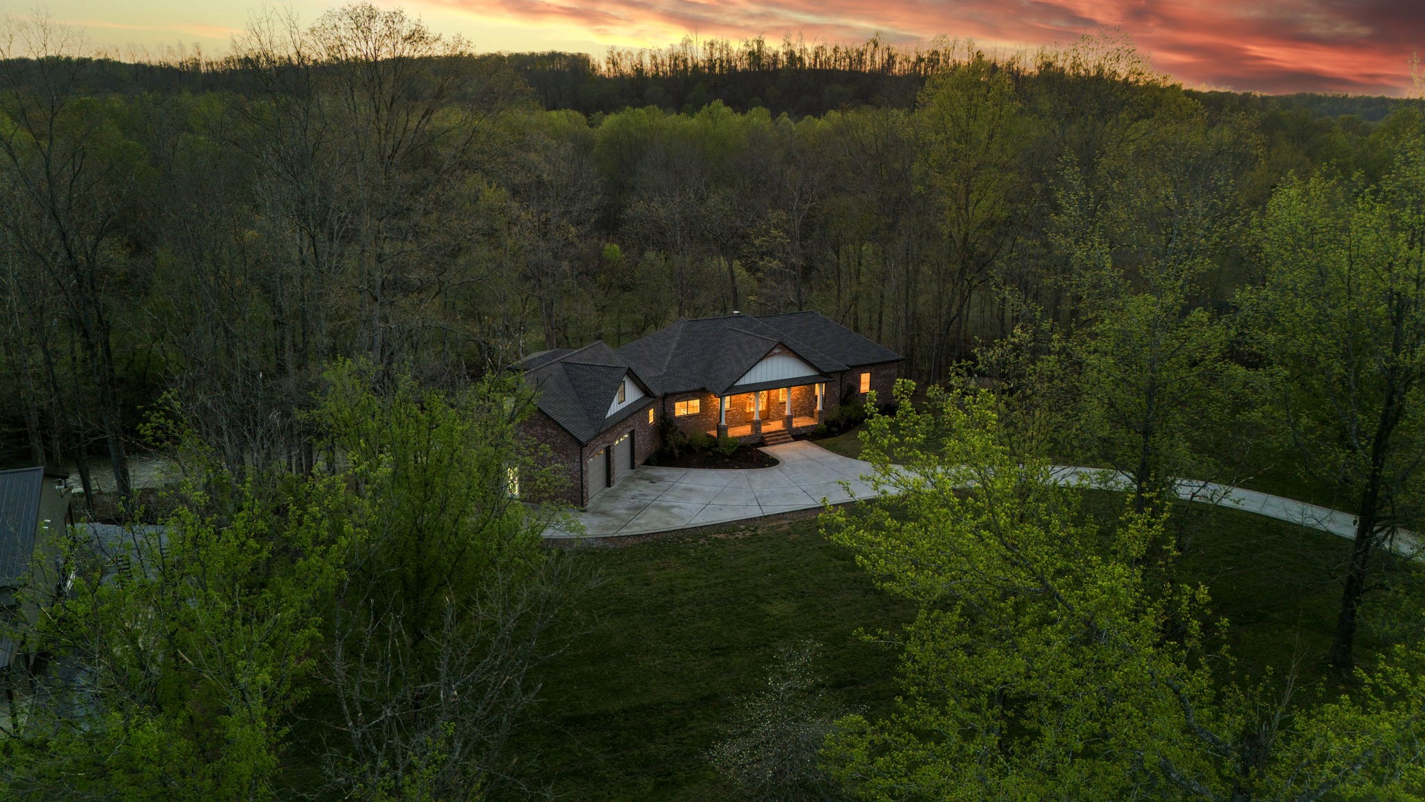 1017 Cliff View Dr, N Property Photo 1