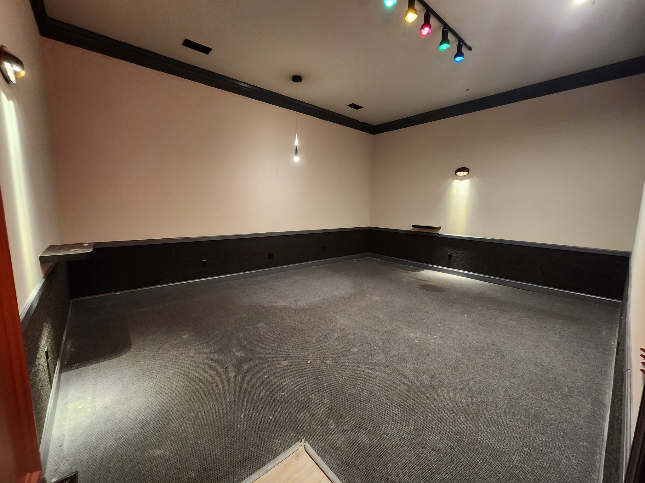 1203 Park Ave Property Photo 13