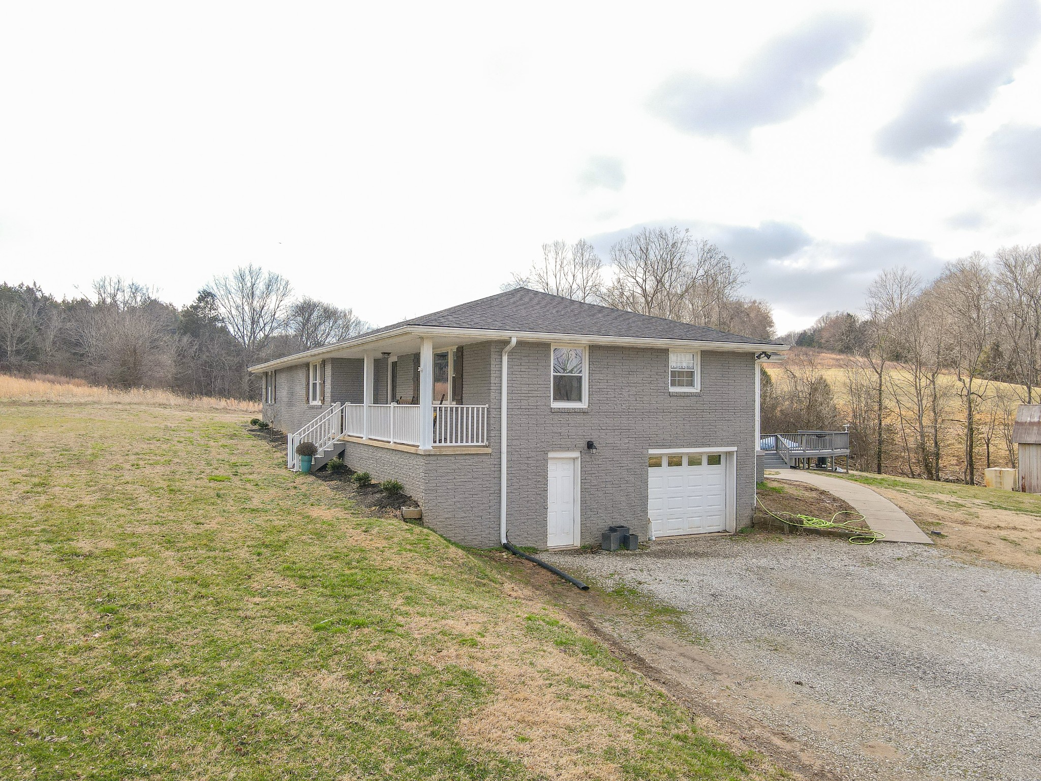 1801 Garrett Rd Property Photo 1