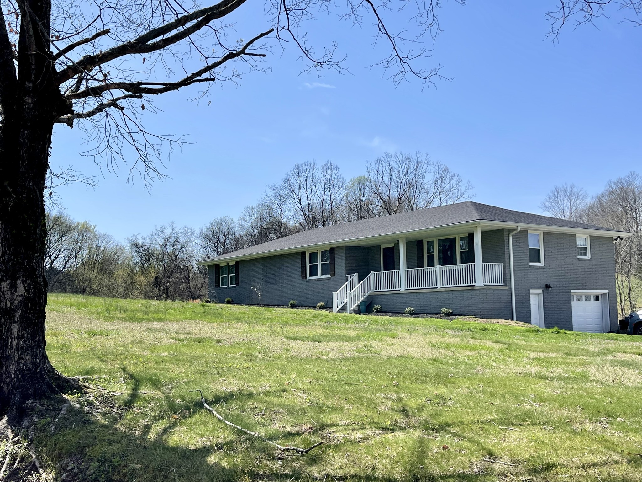 1801 Garrett Rd Property Photo 3