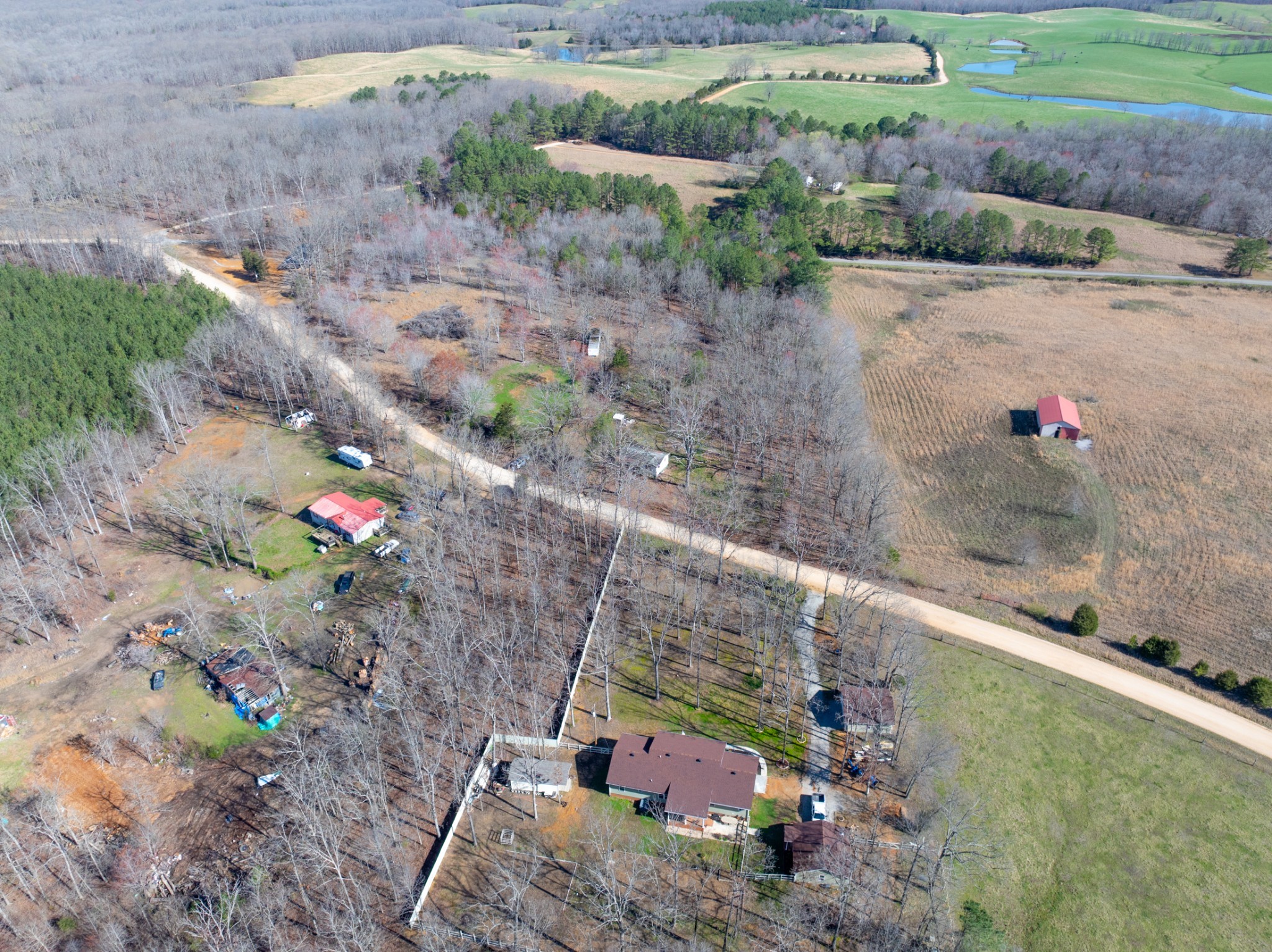 1845 Humphreys County Line Road Property Photo 3