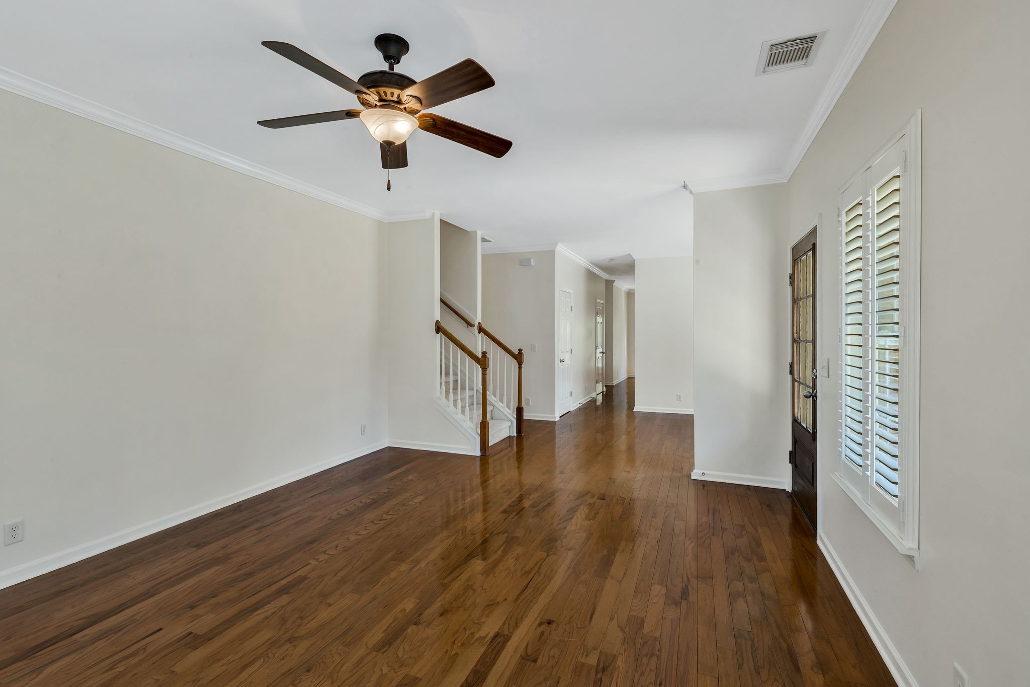 919 Catlow Ct Property Photo 9