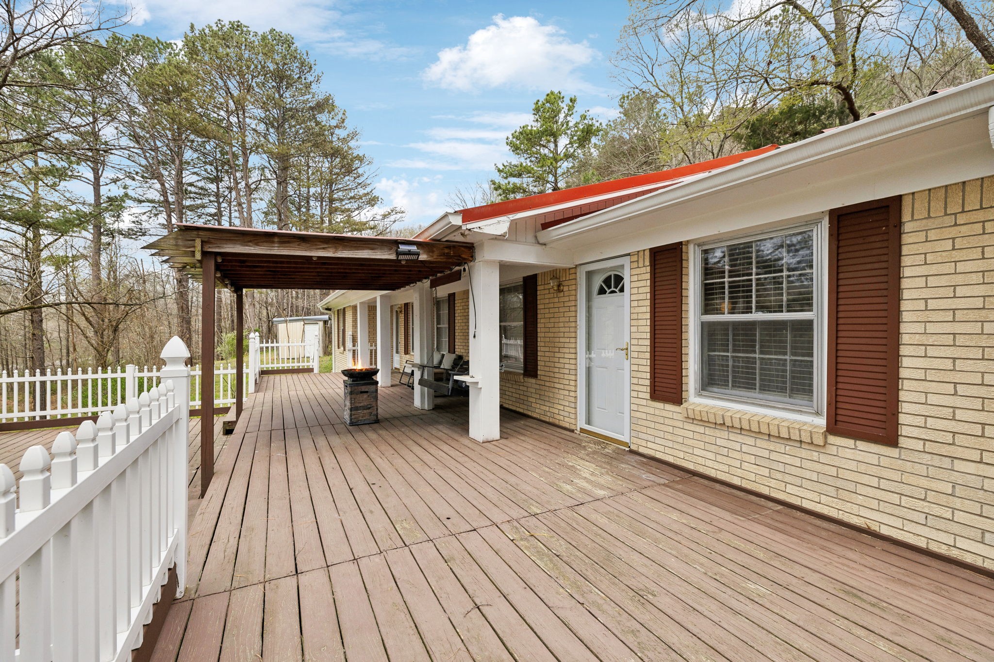 1494 Centerville Hwy Property Photo 4