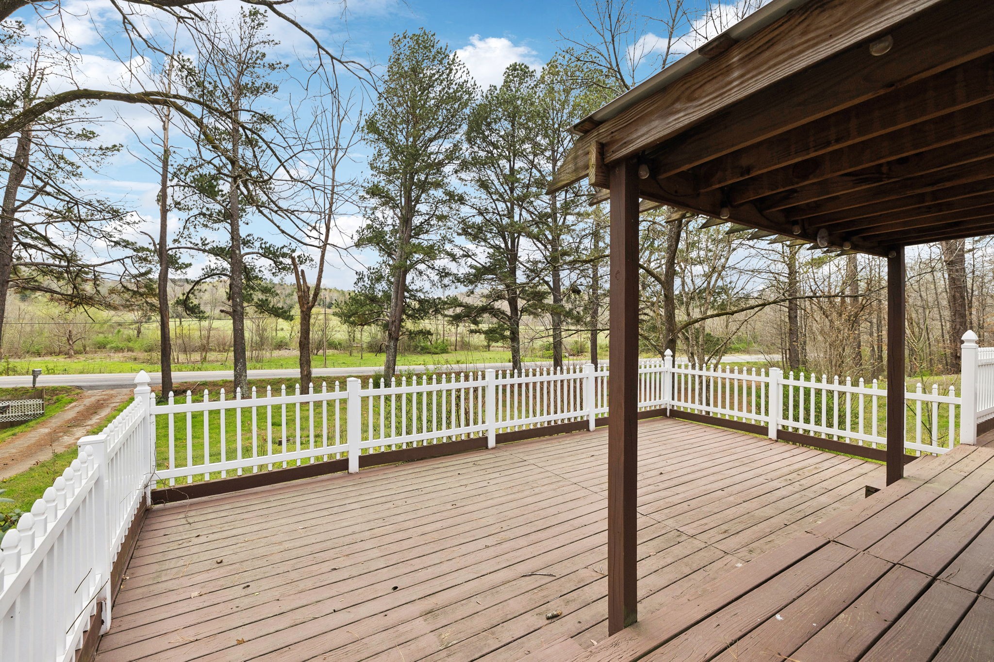 1494 Centerville Hwy Property Photo 5