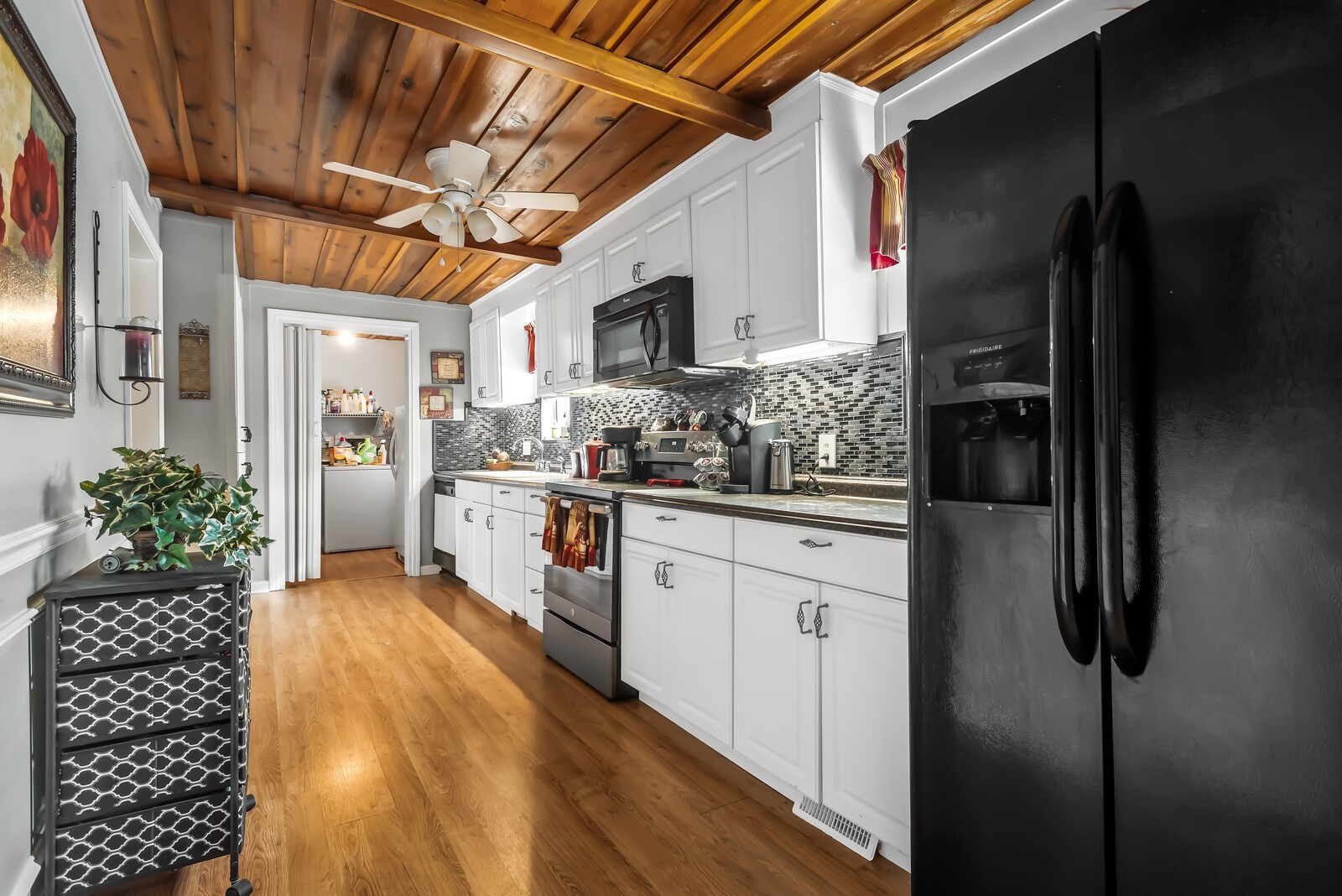 6966 Park Dr Property Photo 17