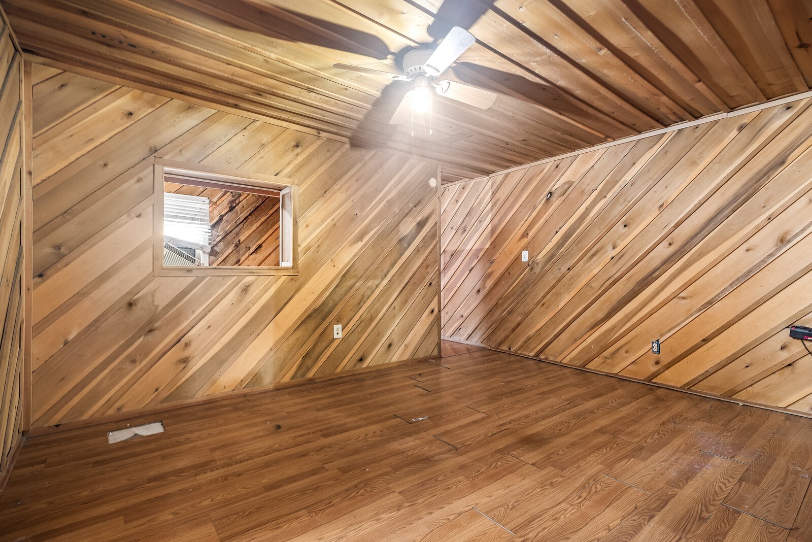 6966 Park Dr Property Photo 34