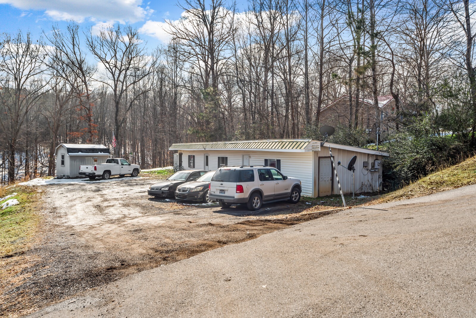 6966 Park Dr Property Photo 57