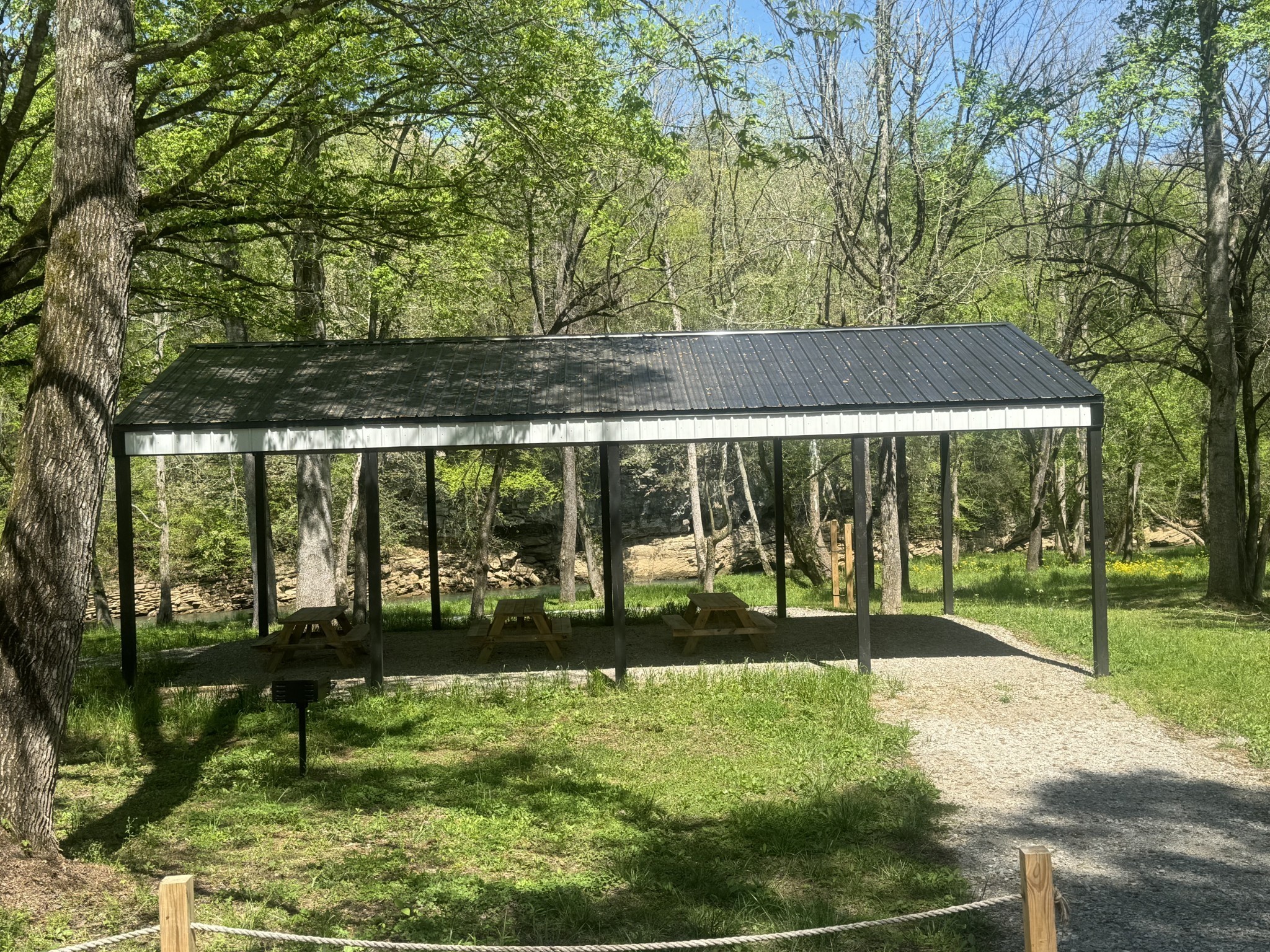 2 Hidden River Rd Property Photo 4