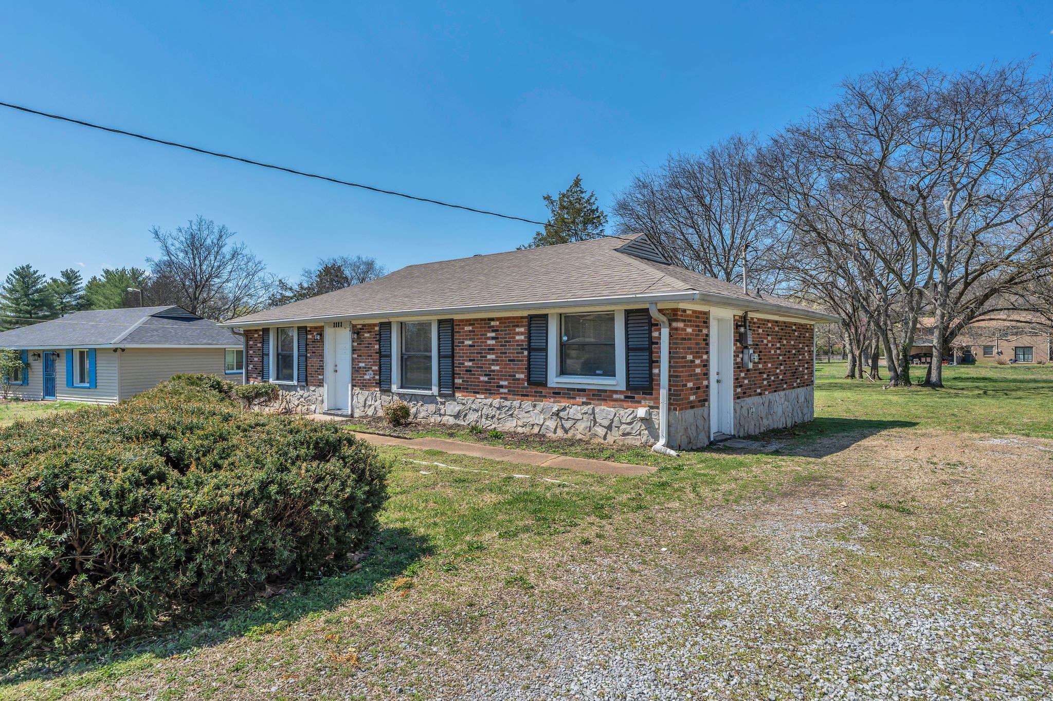 3883 Lunn Dr Property Photo 3
