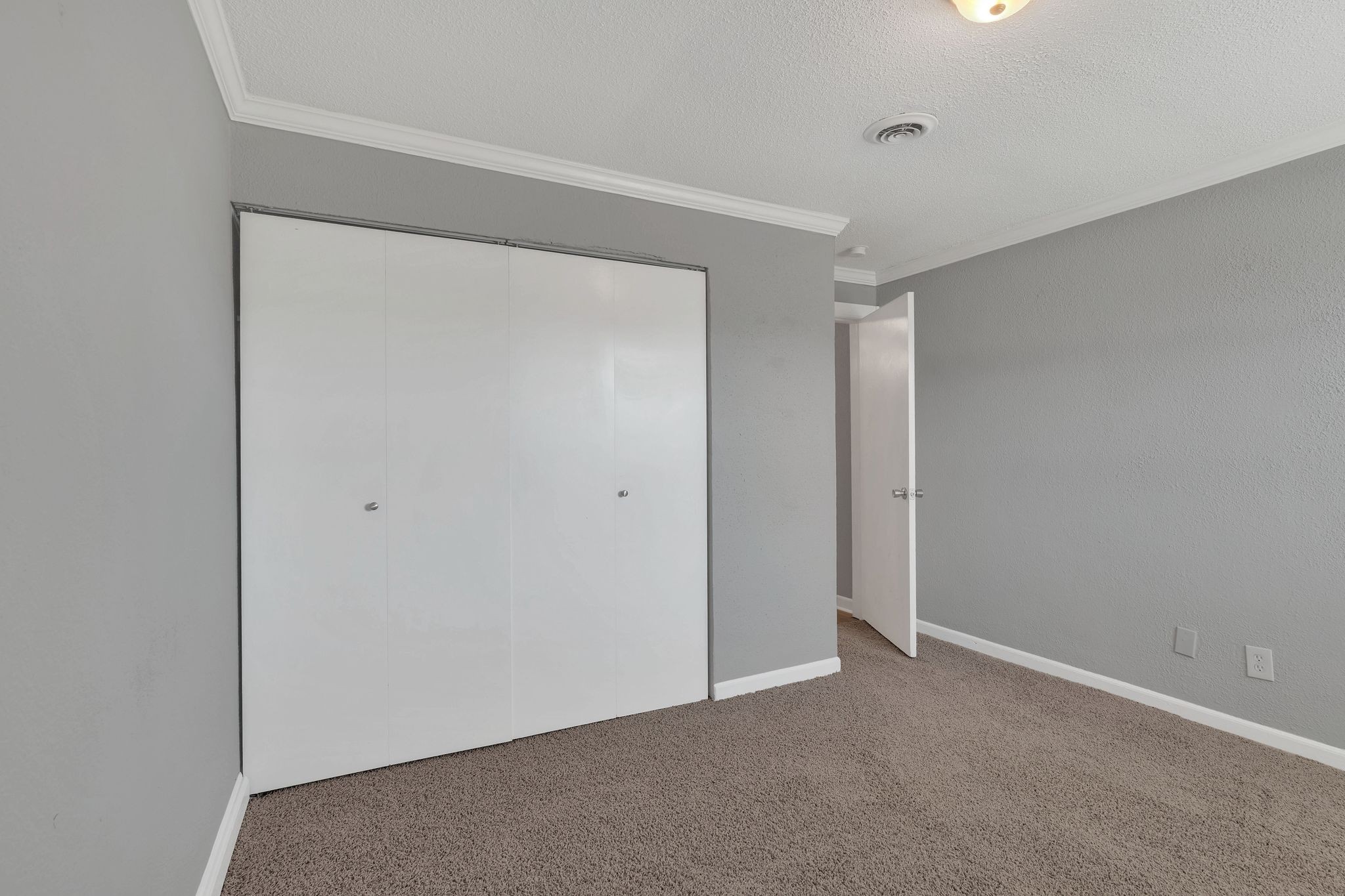 3883 Lunn Dr Property Photo 15