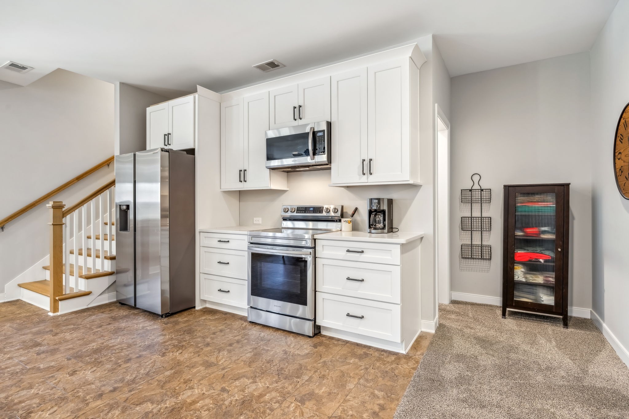 6033 Vesper Way, E Property Photo 69